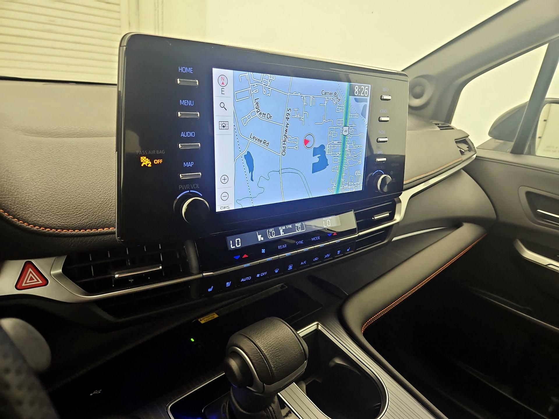 Thumbnail: 2024 Toyota Sienna - 14