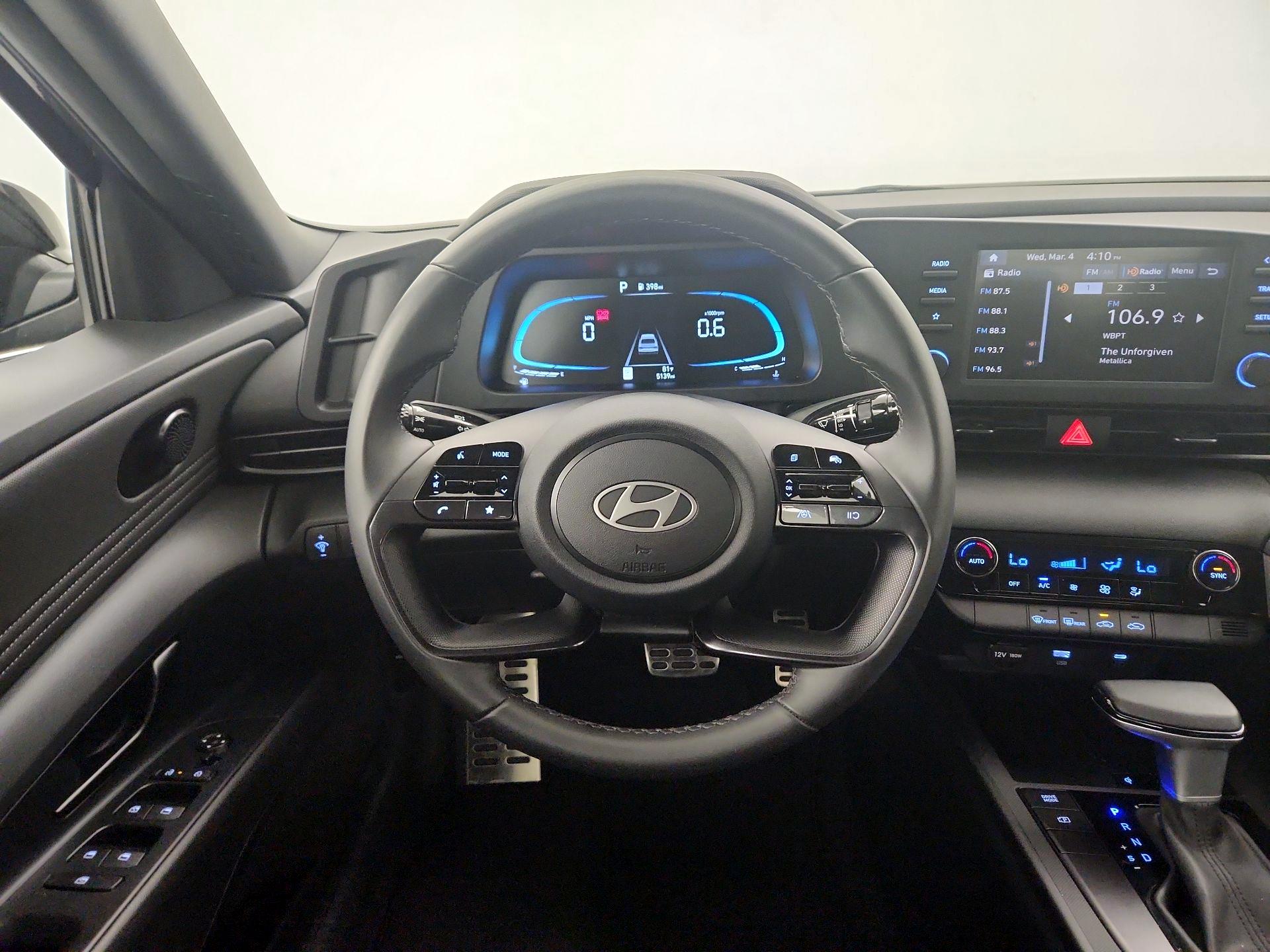 Thumbnail: 2025 Hyundai Elantra - 10