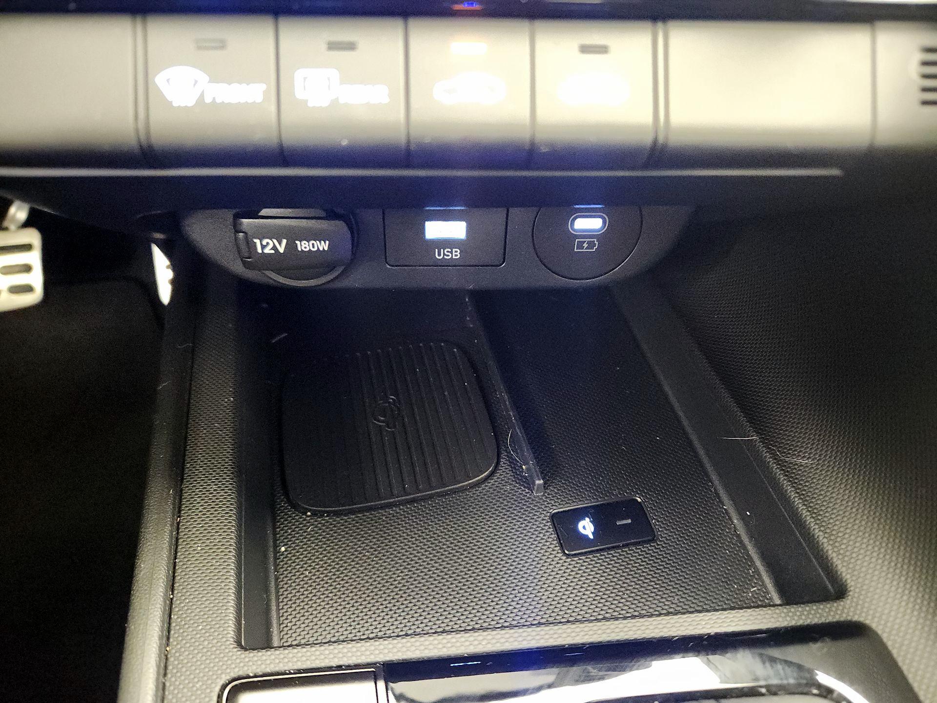 Thumbnail: 2025 Hyundai Elantra - 18