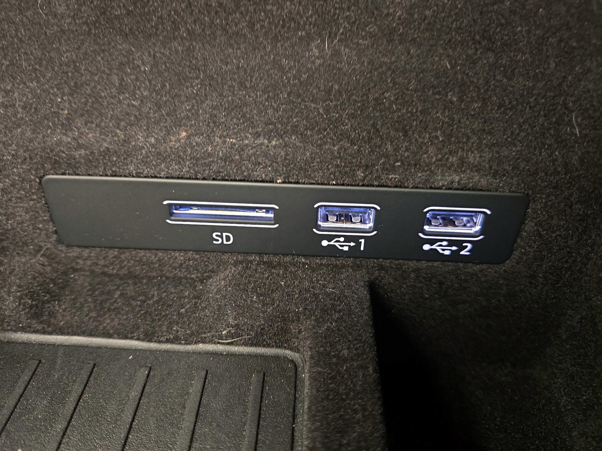 Thumbnail: 2019 Audi A6 - 19