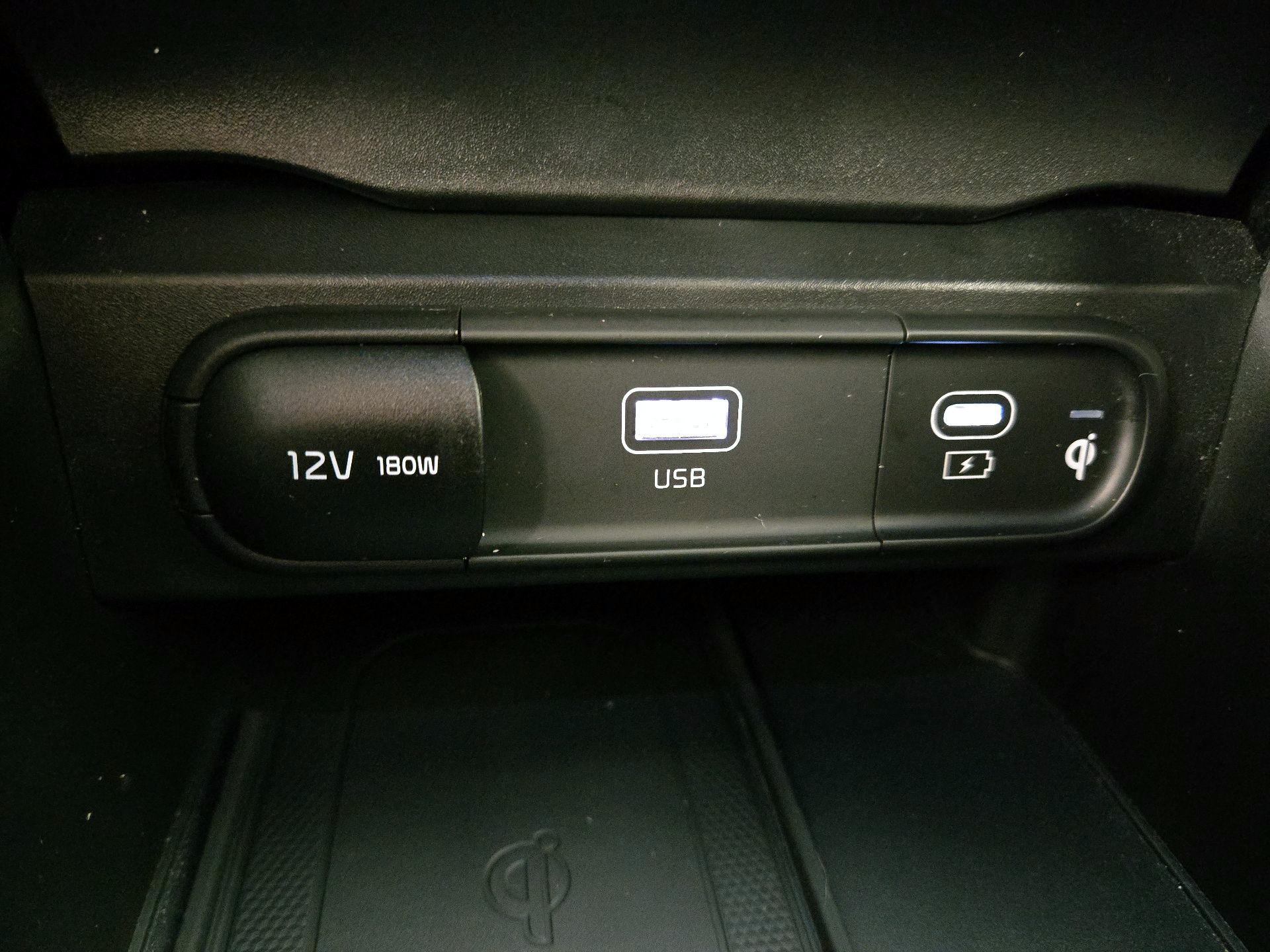 Thumbnail: 2024 Kia Telluride - 19