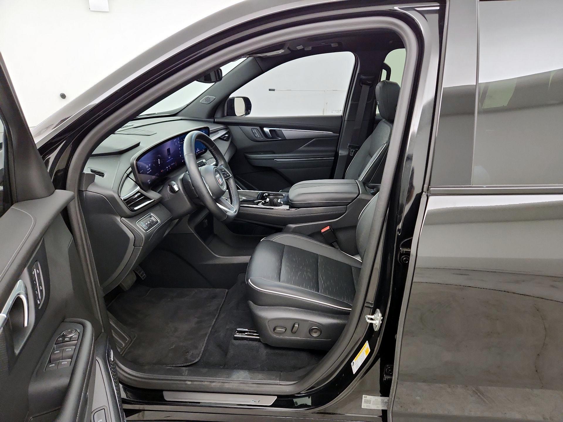 Thumbnail: 2025 Buick Enclave - 9