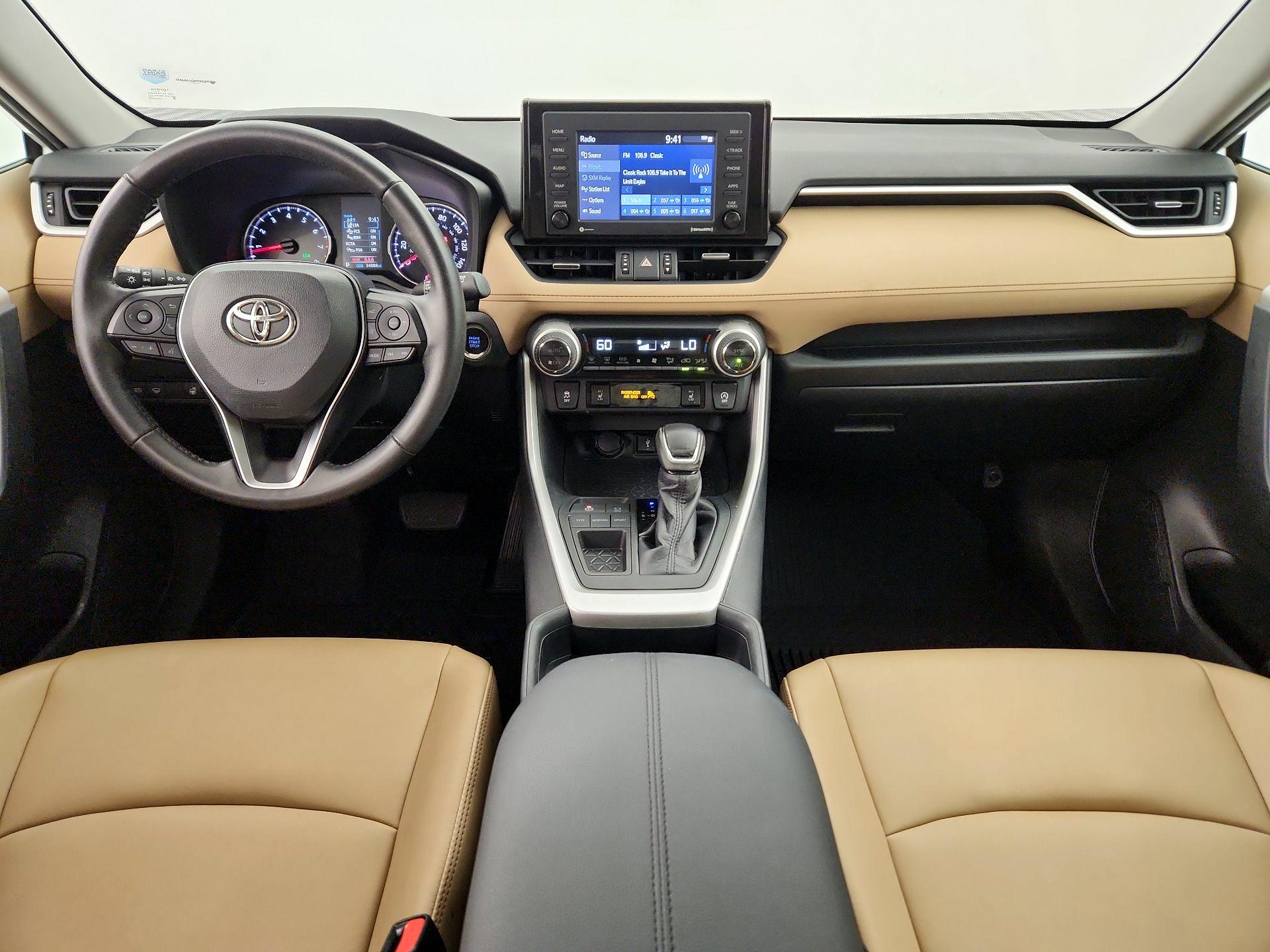 Thumbnail: 2020 Toyota RAV4 - 9