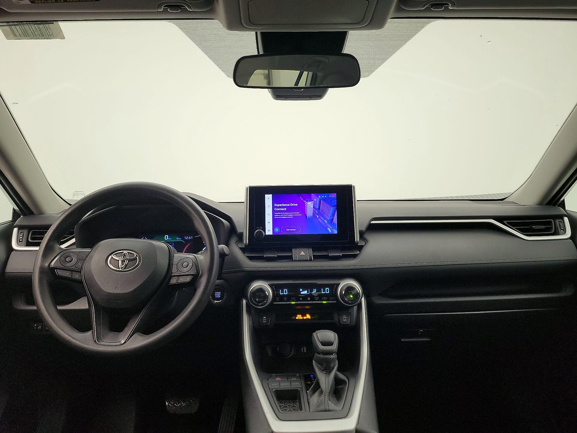 Thumbnail: 2024 Toyota RAV4 - 9