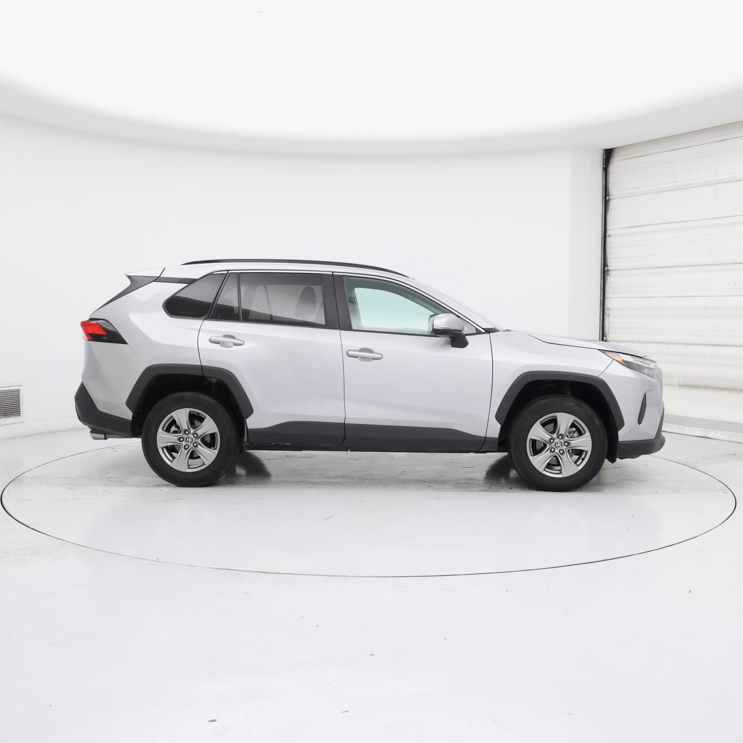 Thumbnail: 2024 Toyota RAV4 - 7