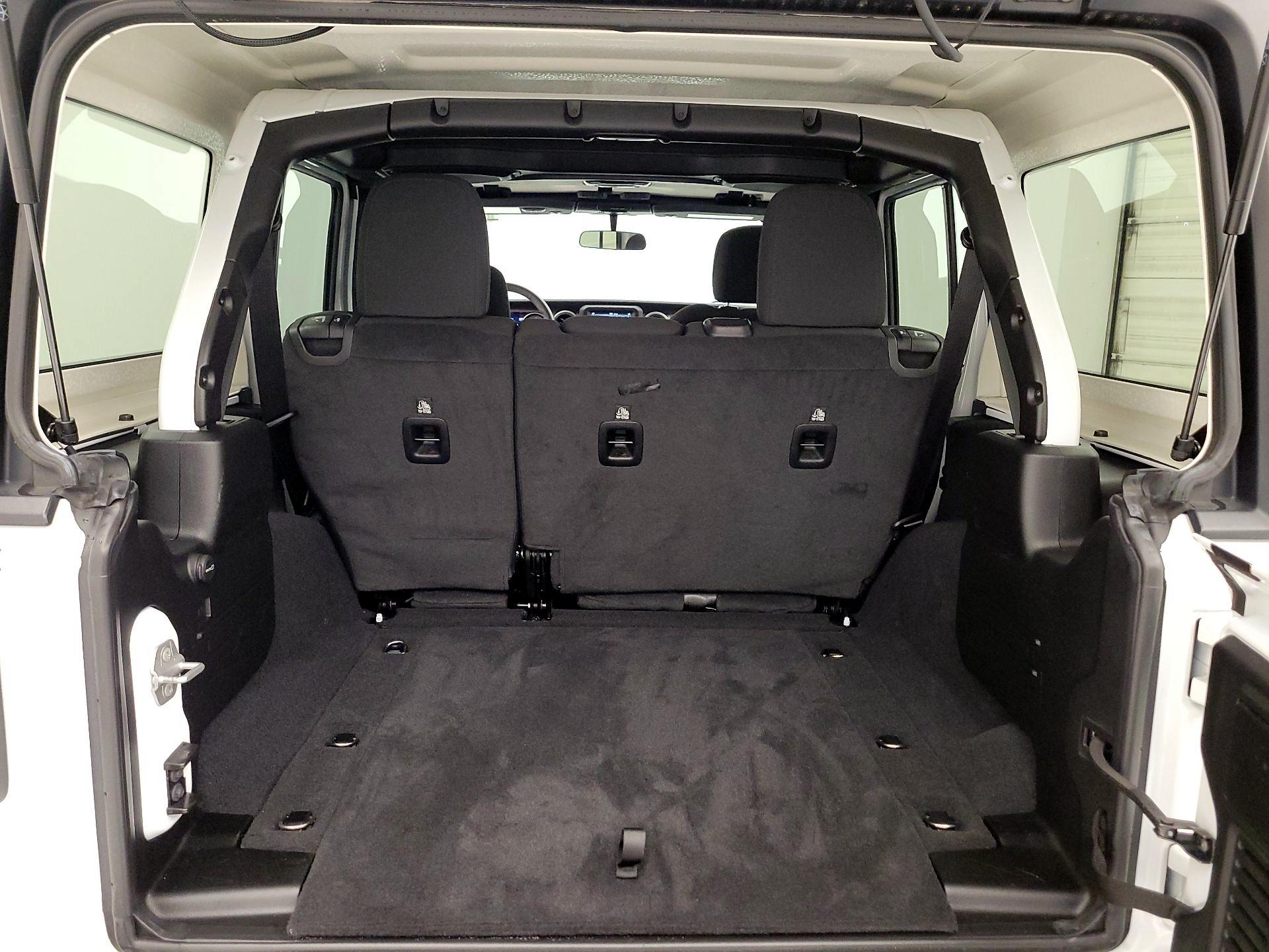 Thumbnail: 2023 Jeep Wrangler - 20