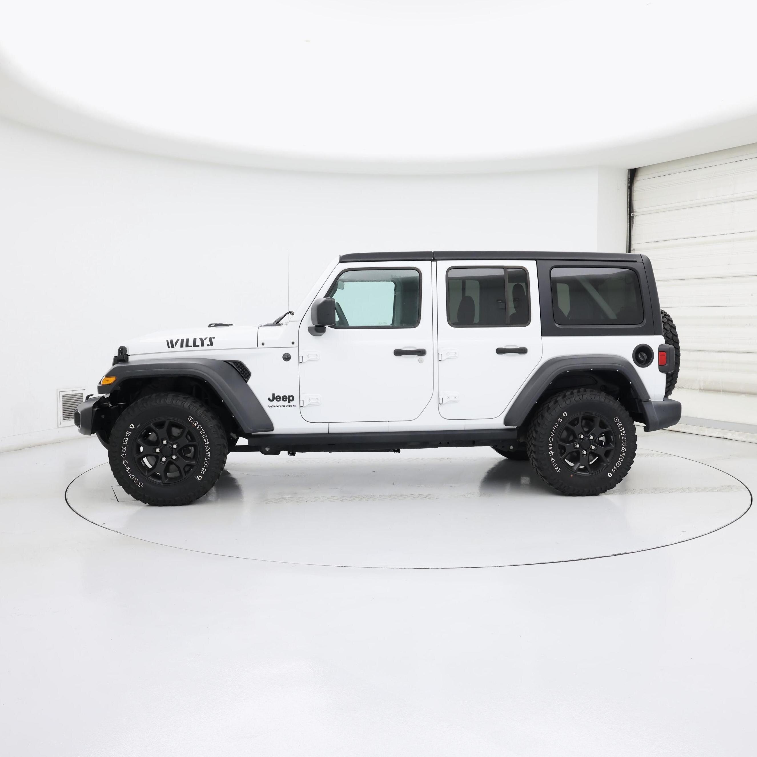 Thumbnail: 2023 Jeep Wrangler - 3