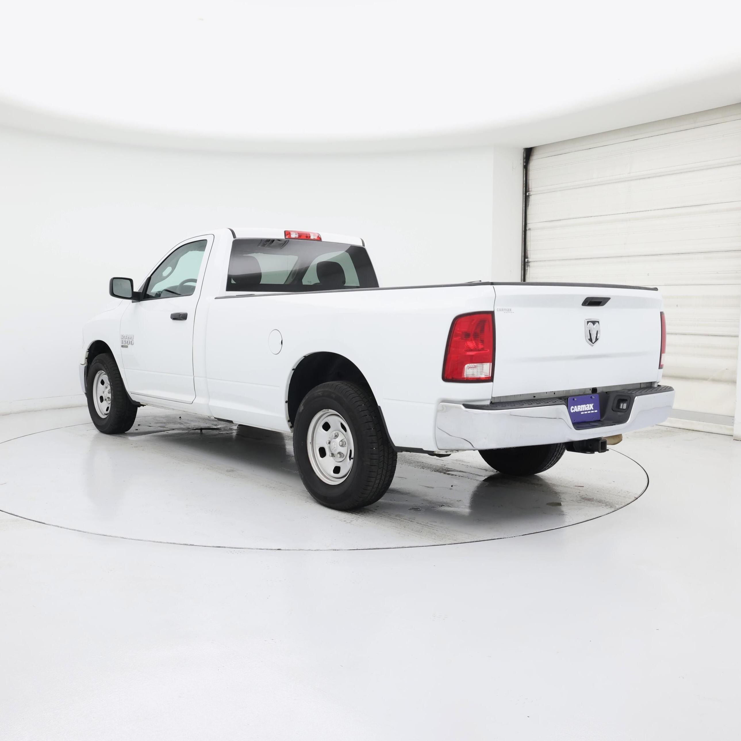 Thumbnail: 2023 RAM 1500 Classic - 2