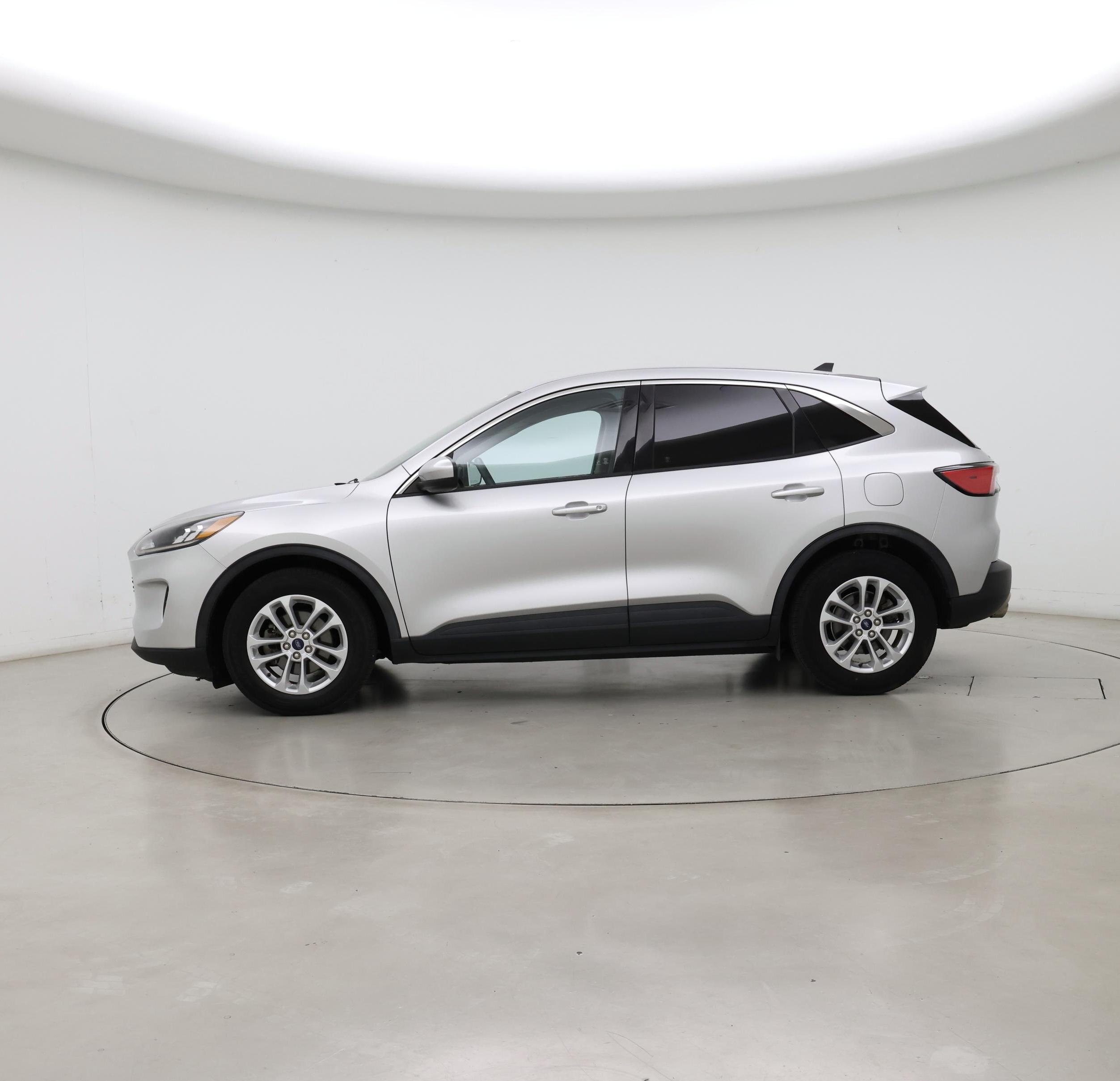 Thumbnail: 2020 Ford Escape - 3