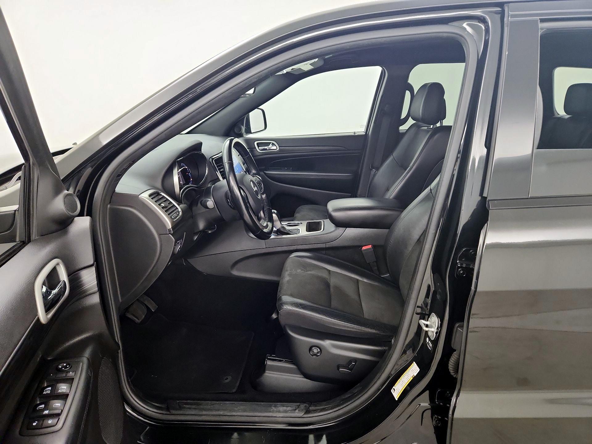 Thumbnail: 2021 Jeep Grand Cherokee - 11