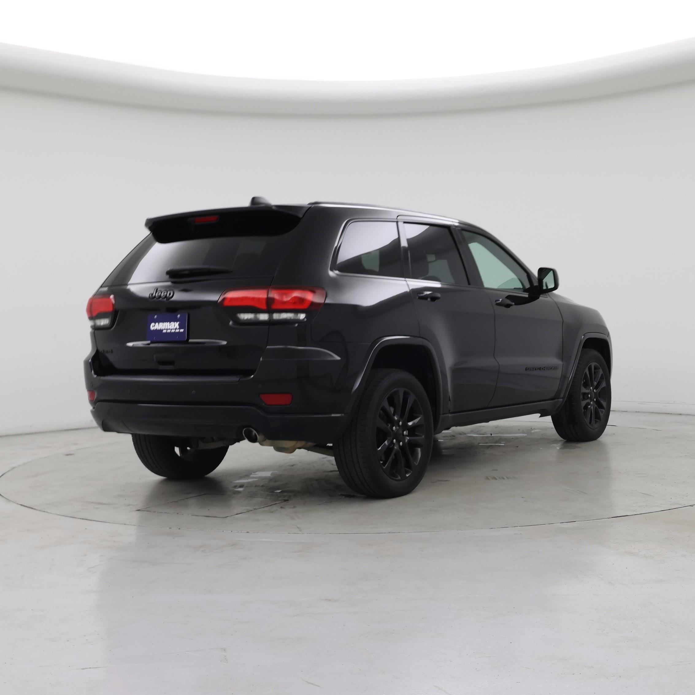 Thumbnail: 2021 Jeep Grand Cherokee - 8