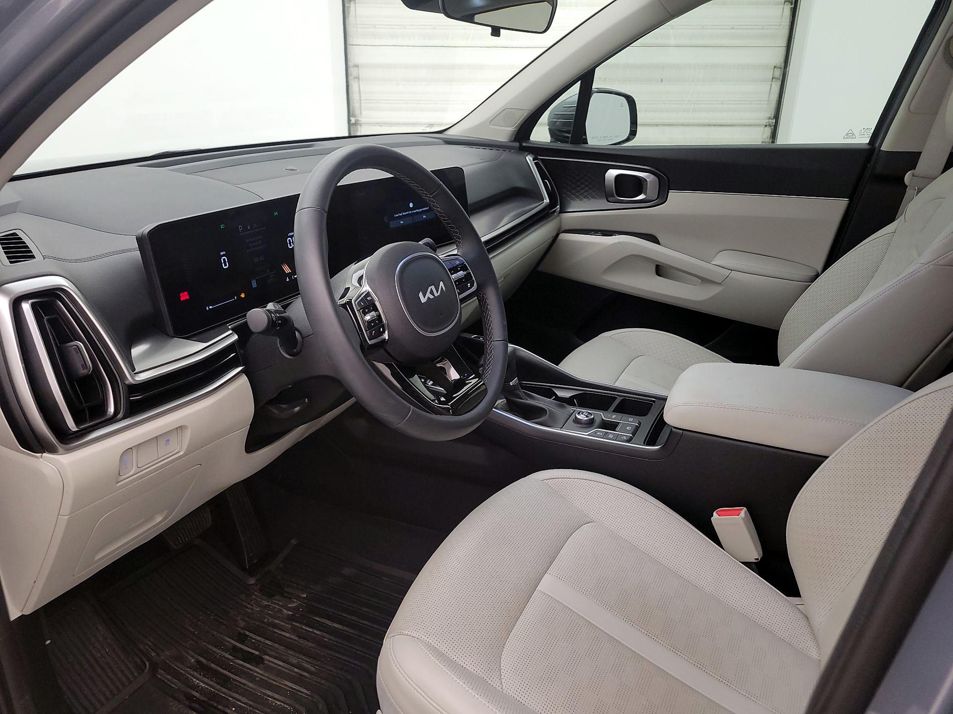 Thumbnail: 2025 Kia Sorento - 11