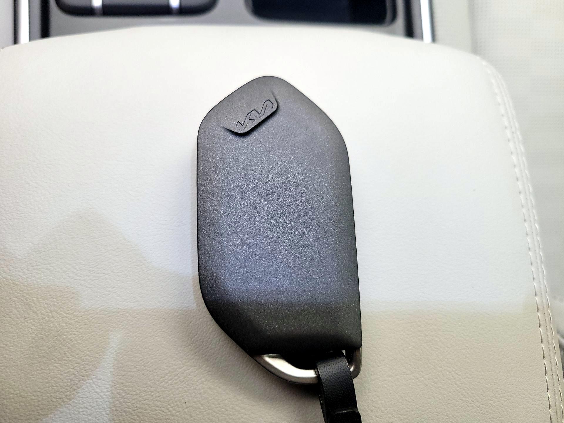 Thumbnail: 2025 Kia Sorento - 18