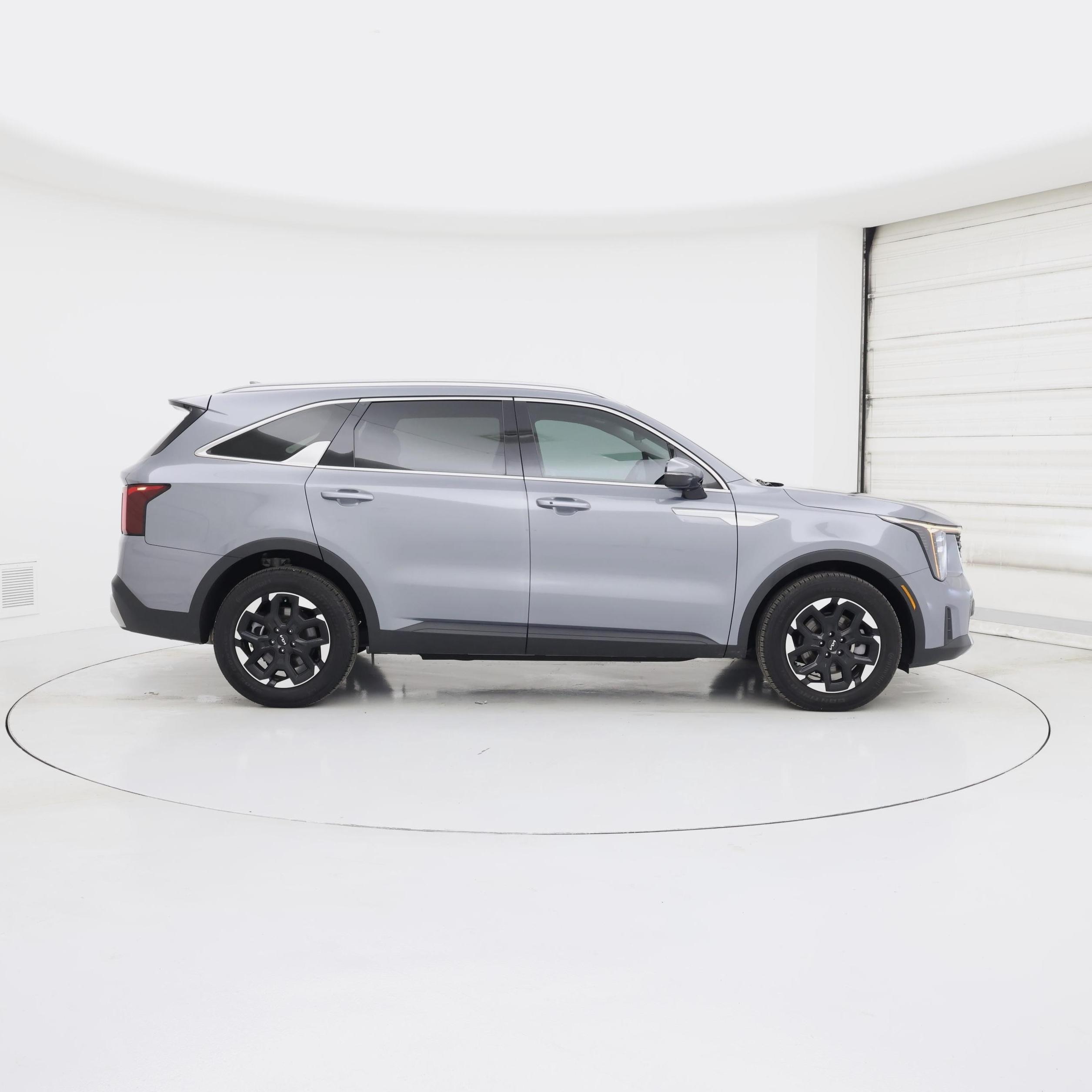 Thumbnail: 2025 Kia Sorento - 7