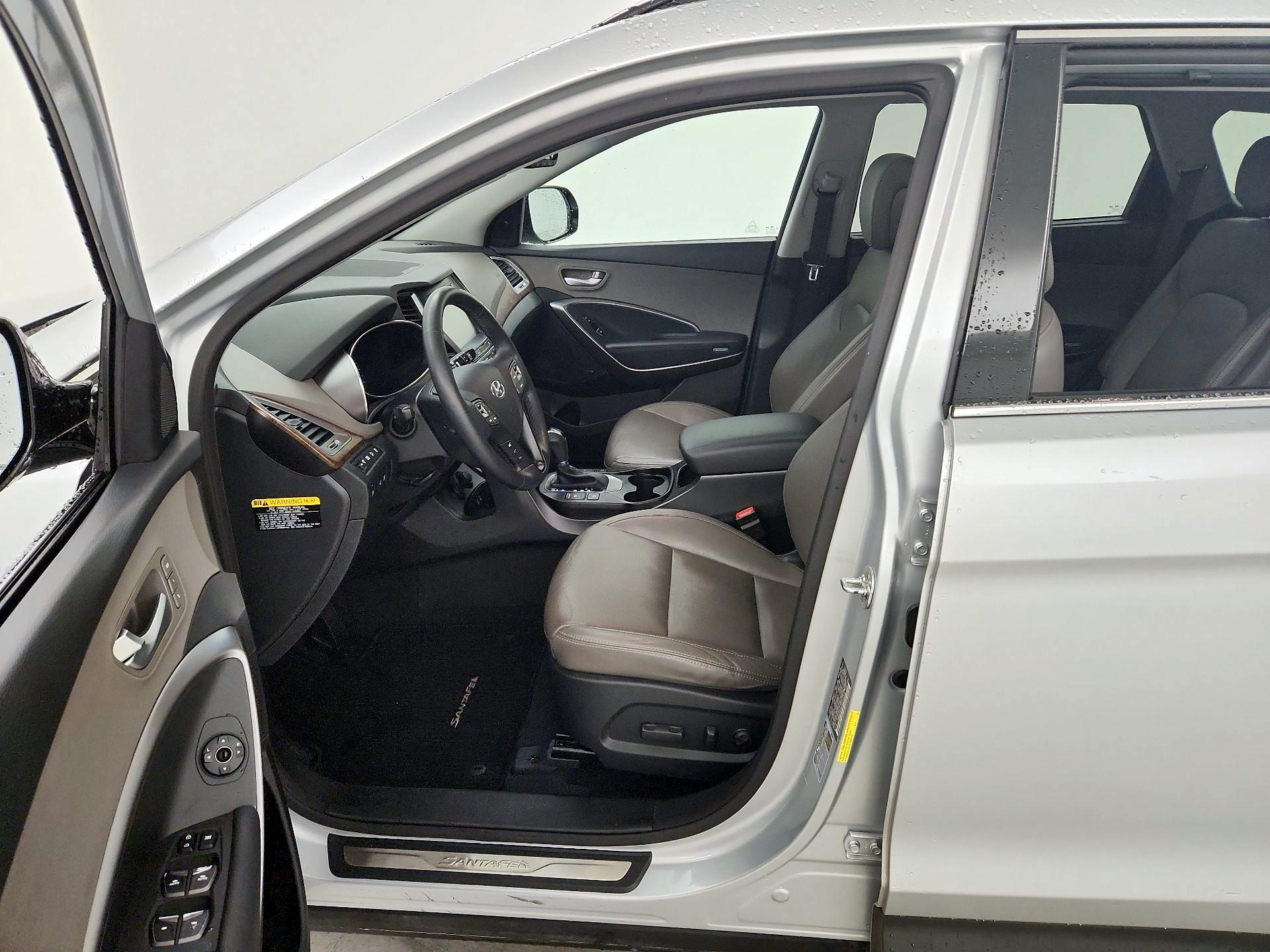 Thumbnail: 2017 Hyundai Santa Fe - 11