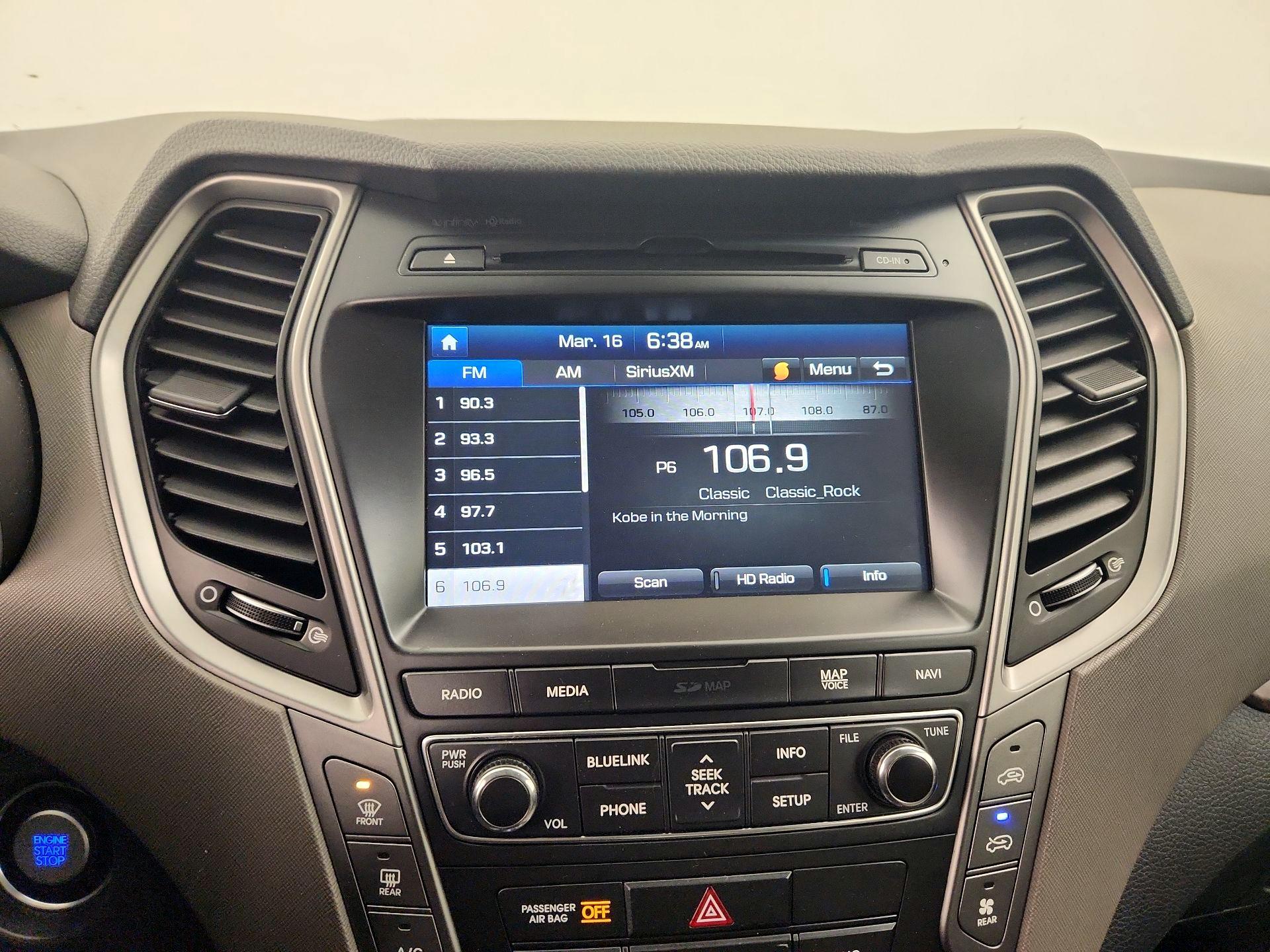 Thumbnail: 2017 Hyundai Santa Fe - 16