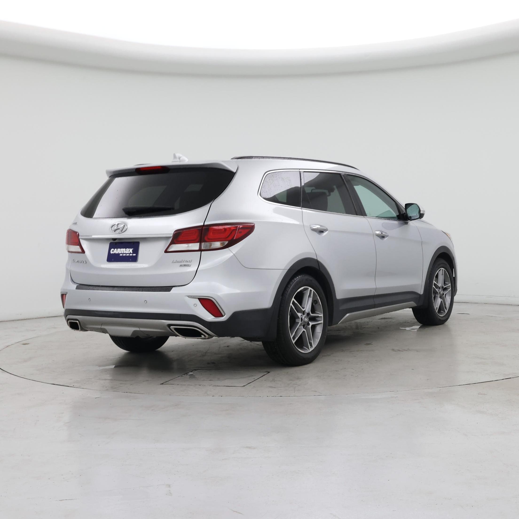 Thumbnail: 2017 Hyundai Santa Fe - 8