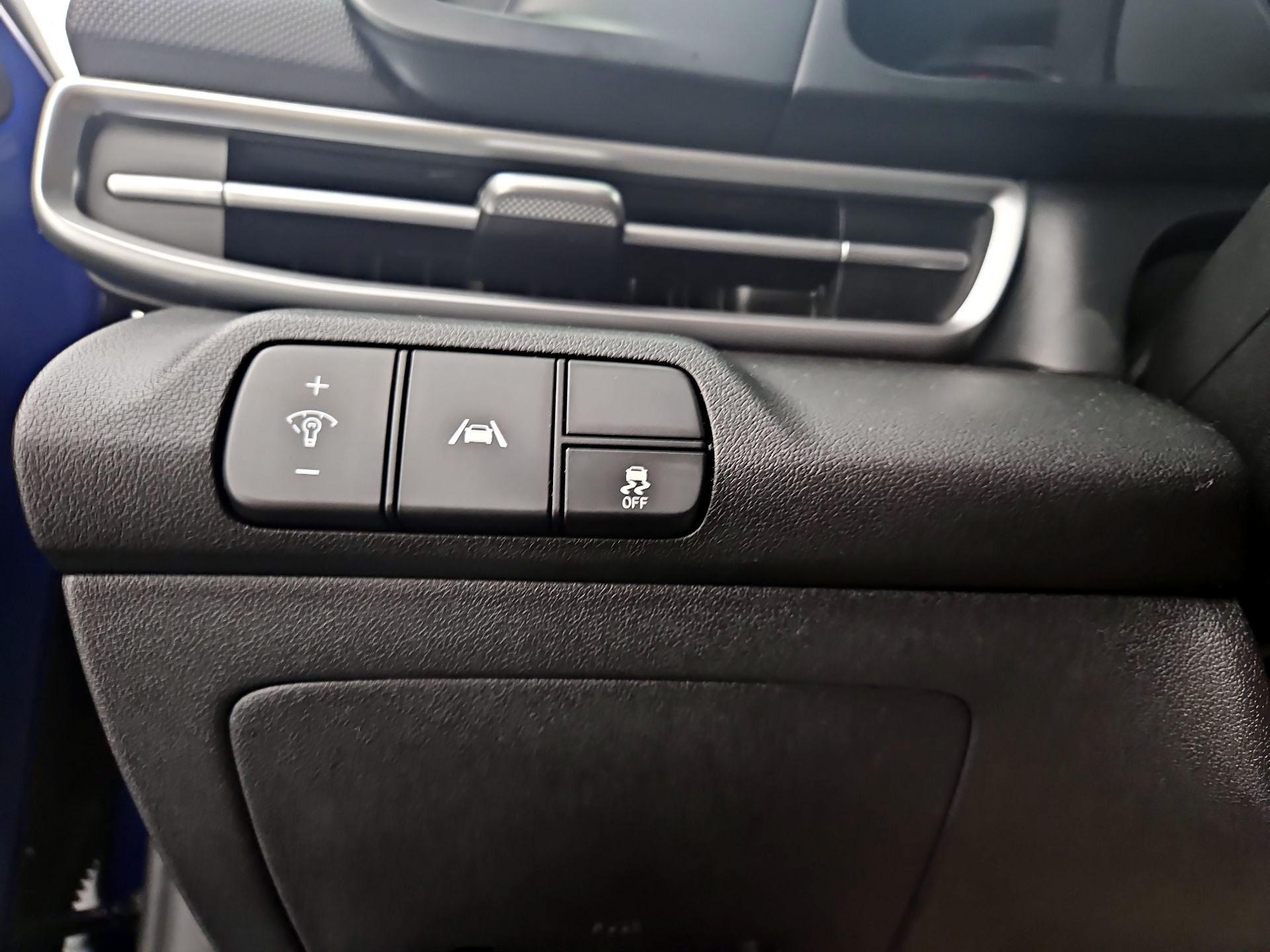 Thumbnail: 2021 Hyundai Elantra - 13