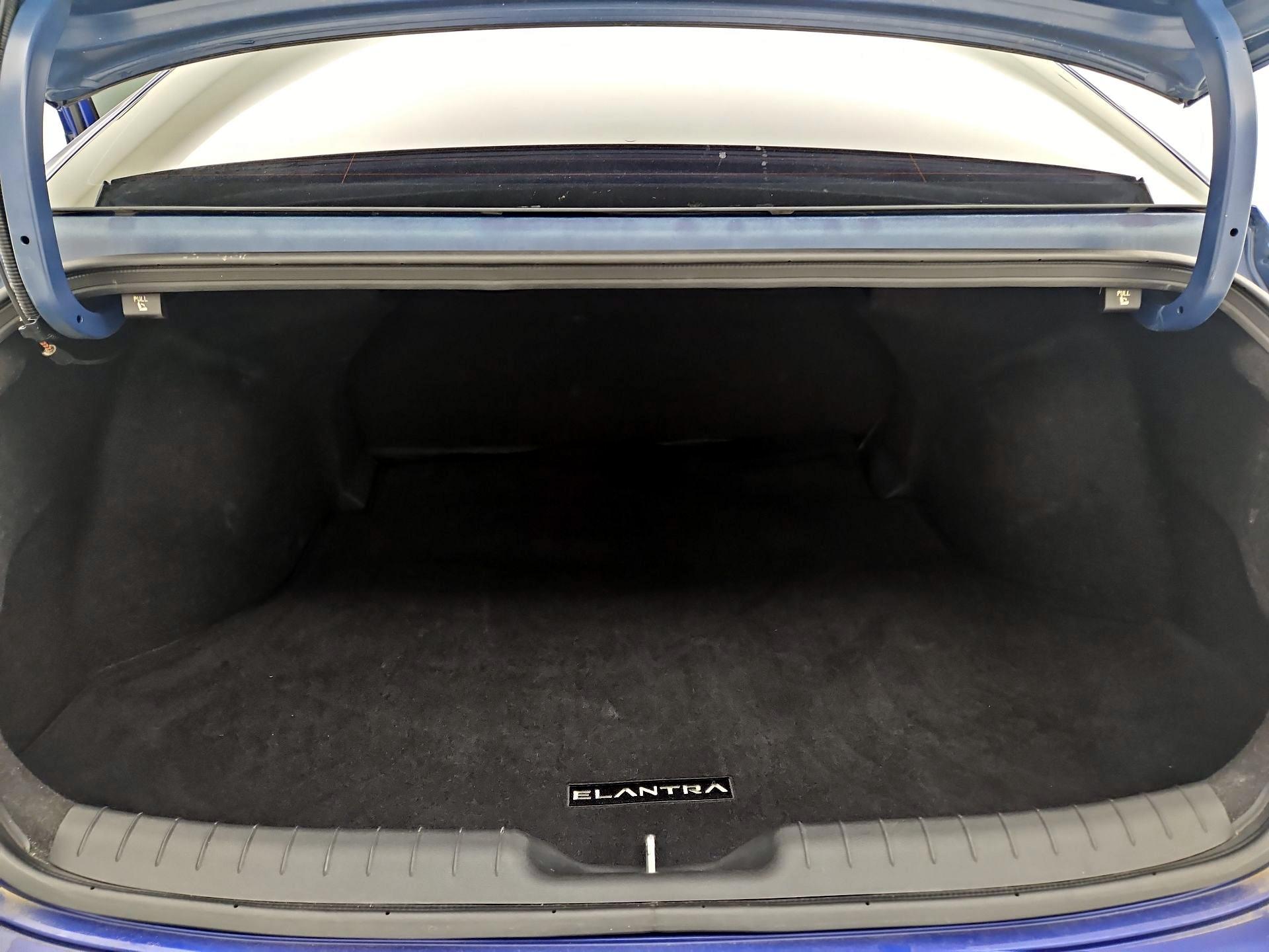 Thumbnail: 2021 Hyundai Elantra - 20