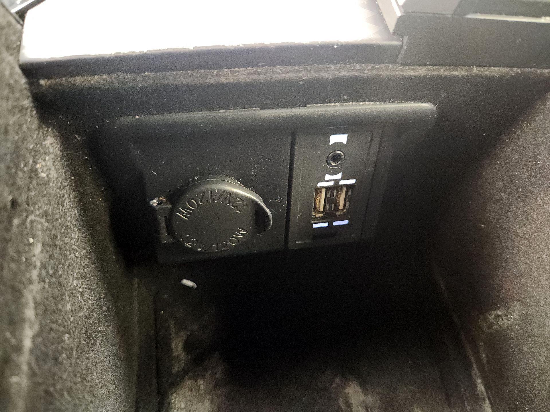 Thumbnail: 2018 Lexus GS - 19