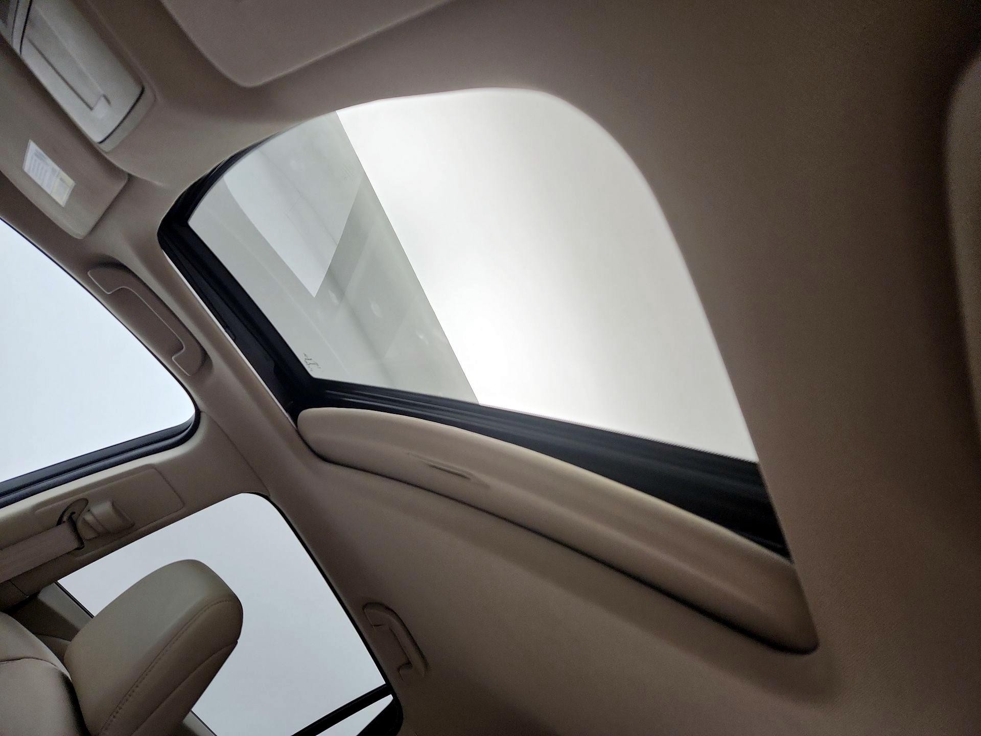 Thumbnail: 2015 Acura RDX - 19