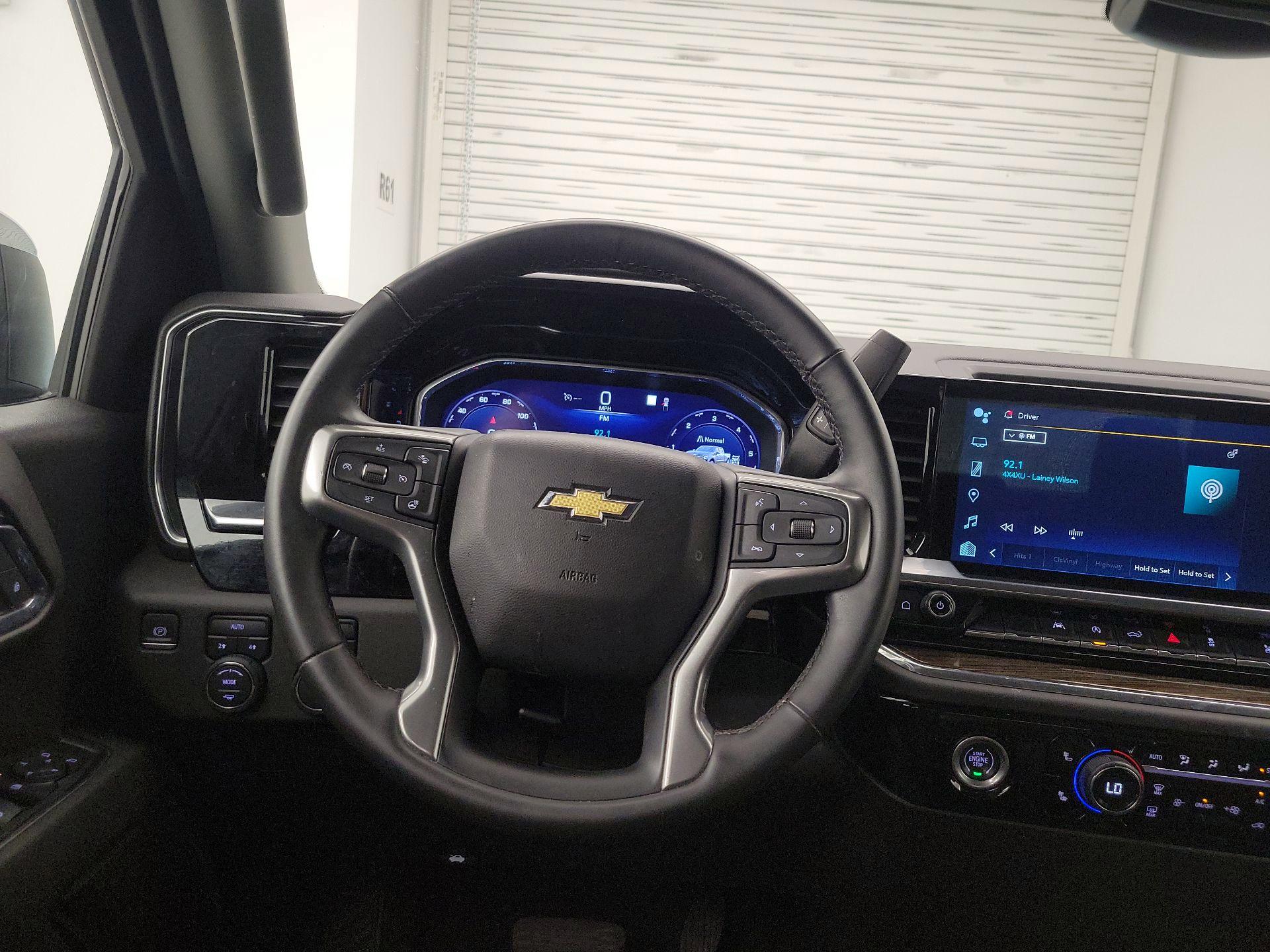 Thumbnail: 2023 Chevrolet Silverado 1500 - 10