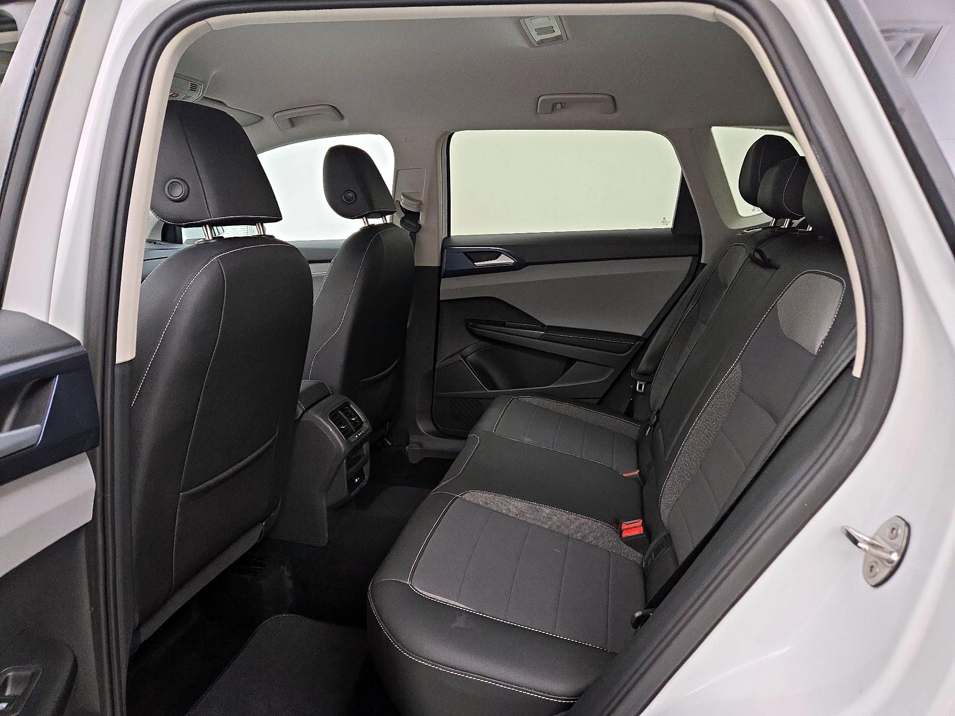 Thumbnail: 2024 Volkswagen Taos - 19