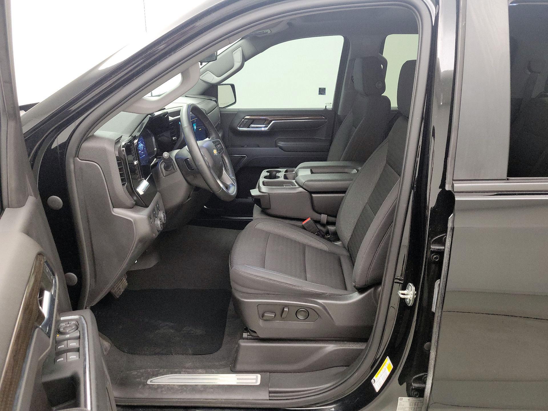 Thumbnail: 2023 Chevrolet Silverado 1500 - 11