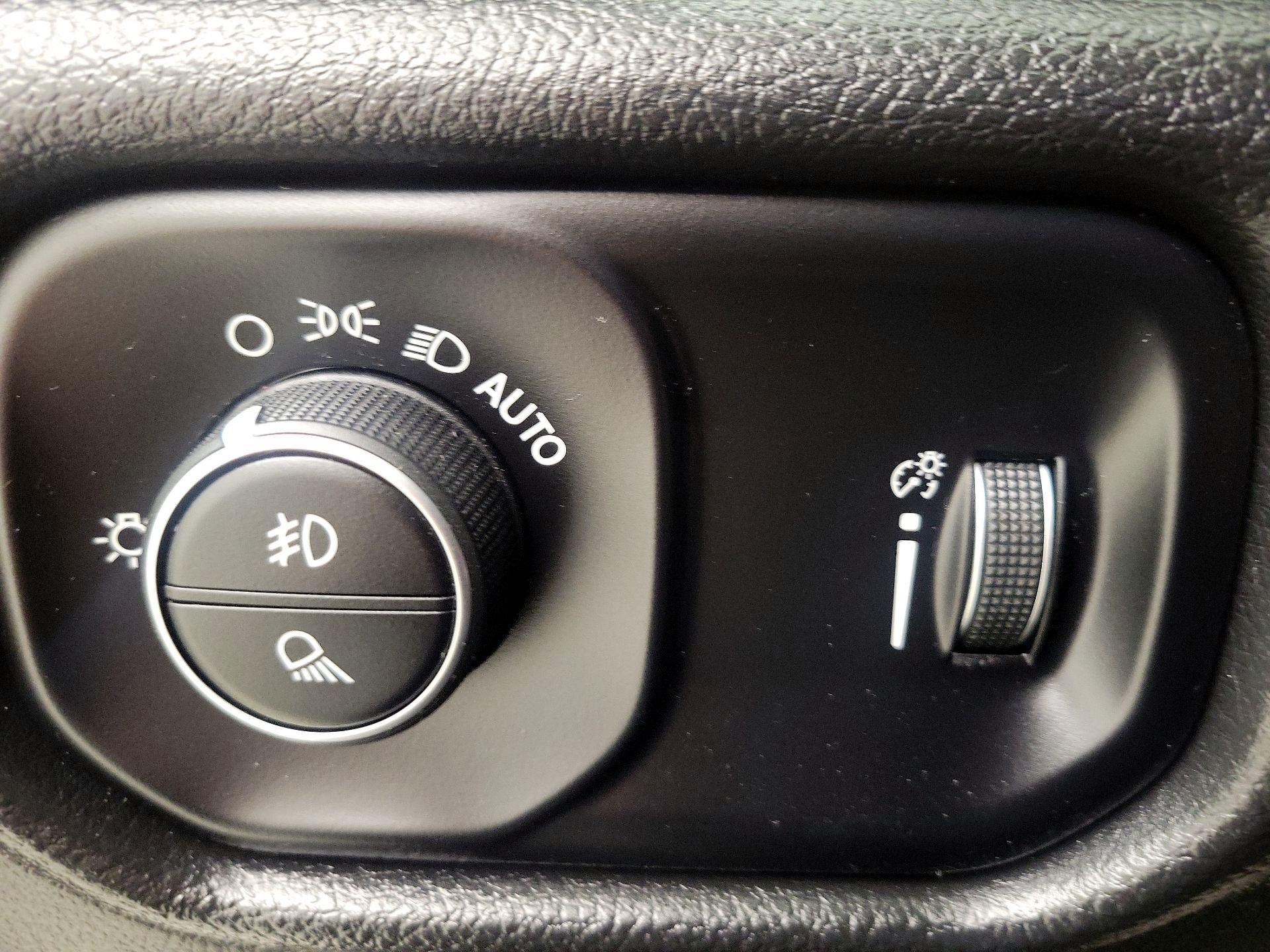 Thumbnail: 2022 RAM 1500 - 13