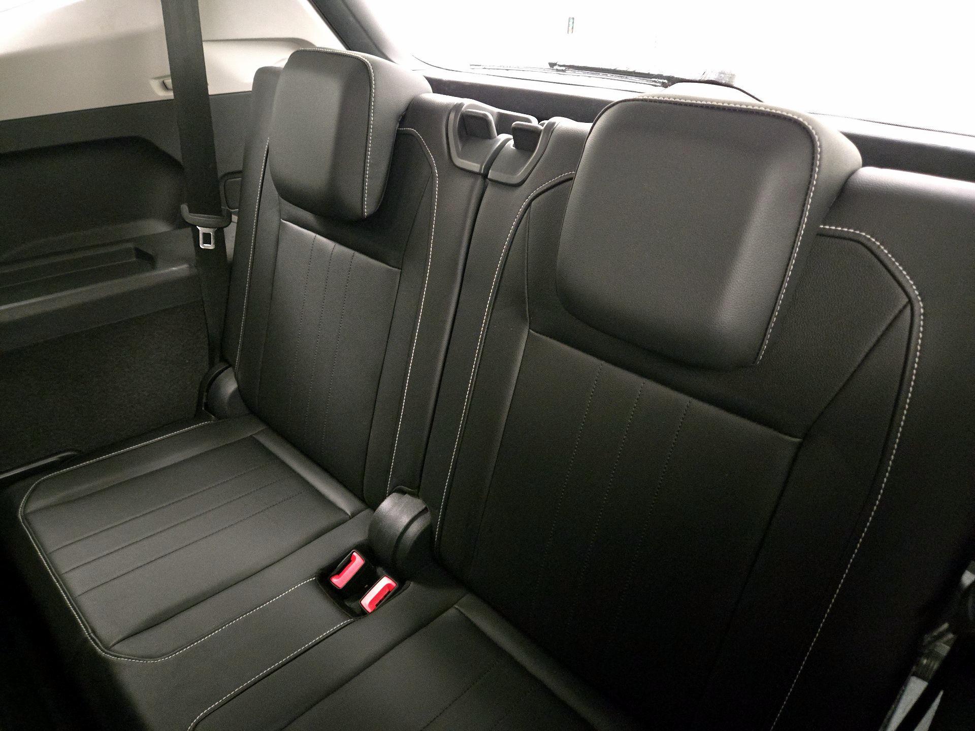 Thumbnail: 2024 Volkswagen Tiguan - 20