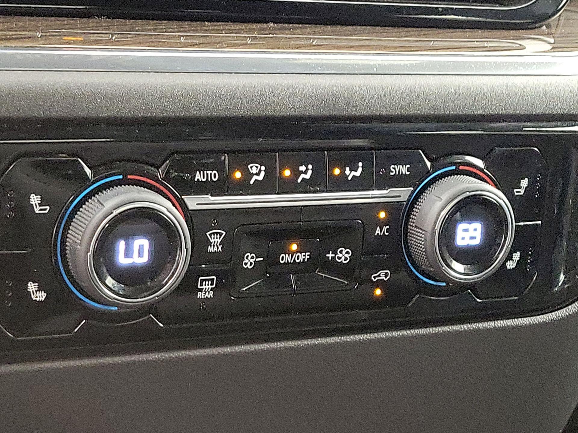 Thumbnail: 2023 Chevrolet Silverado 1500 - 16