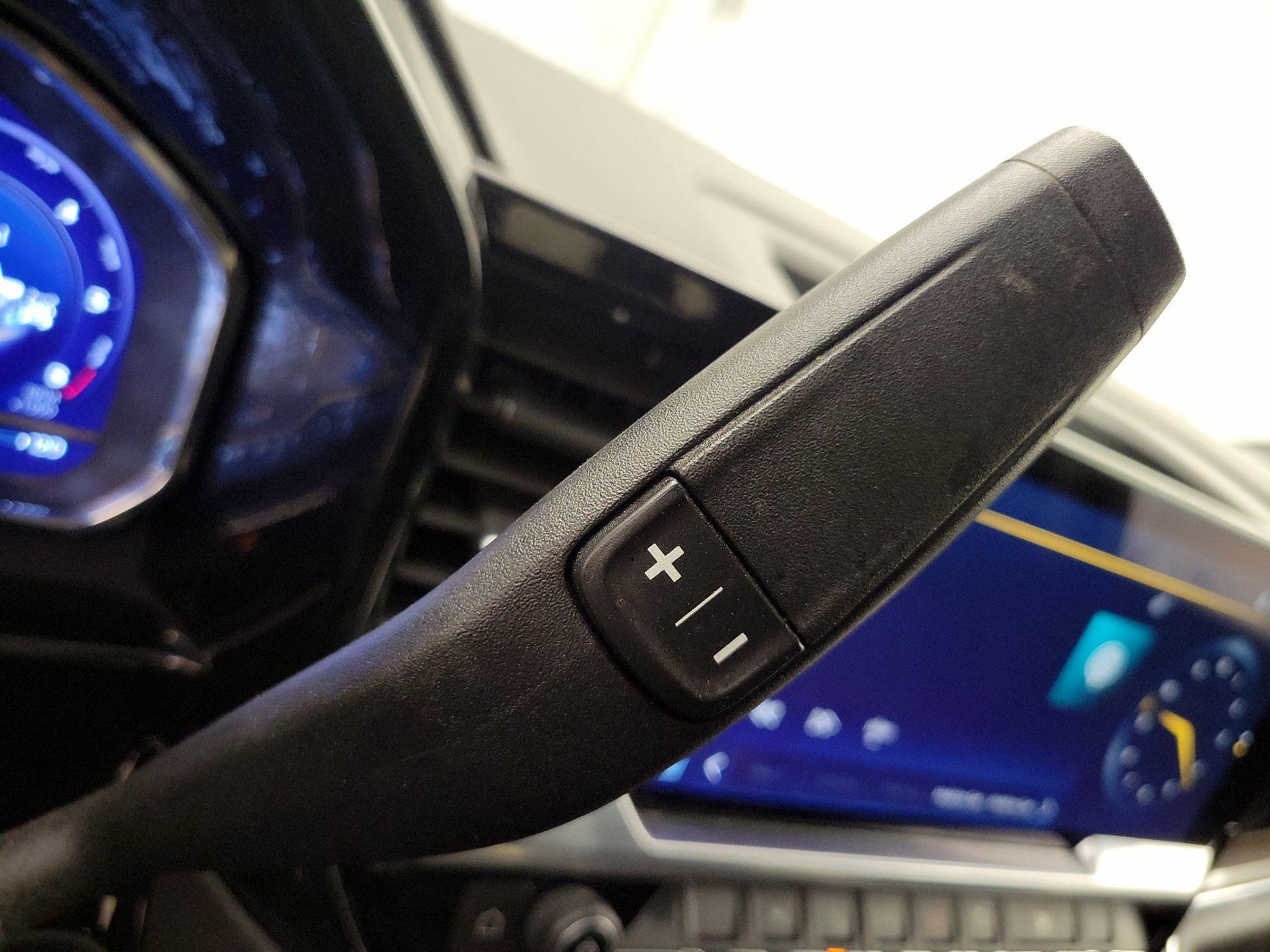 Thumbnail: 2023 Chevrolet Silverado 1500 - 17