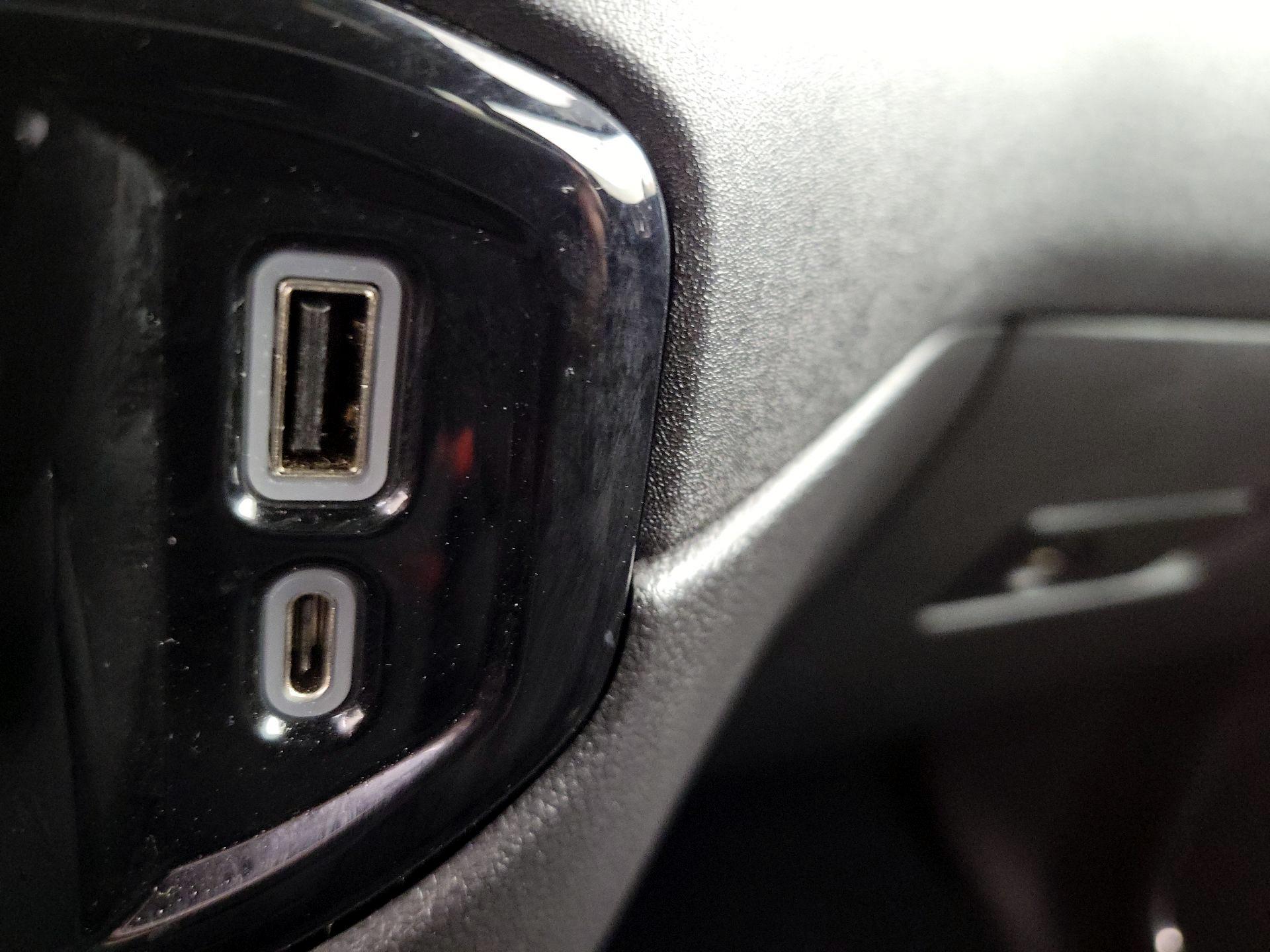 Thumbnail: 2023 Chevrolet Silverado 1500 - 18