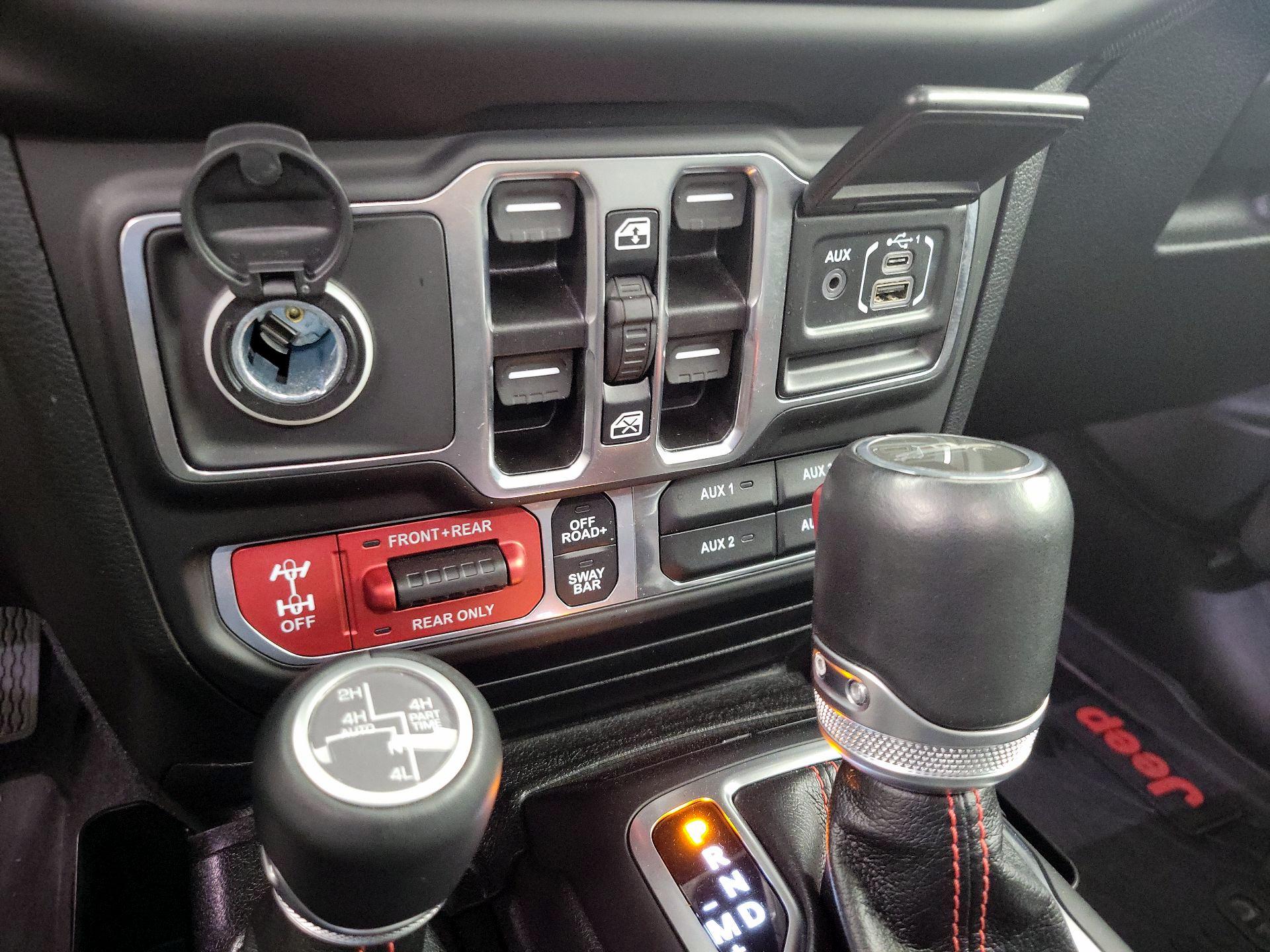 Thumbnail: 2021 Jeep Gladiator - 19