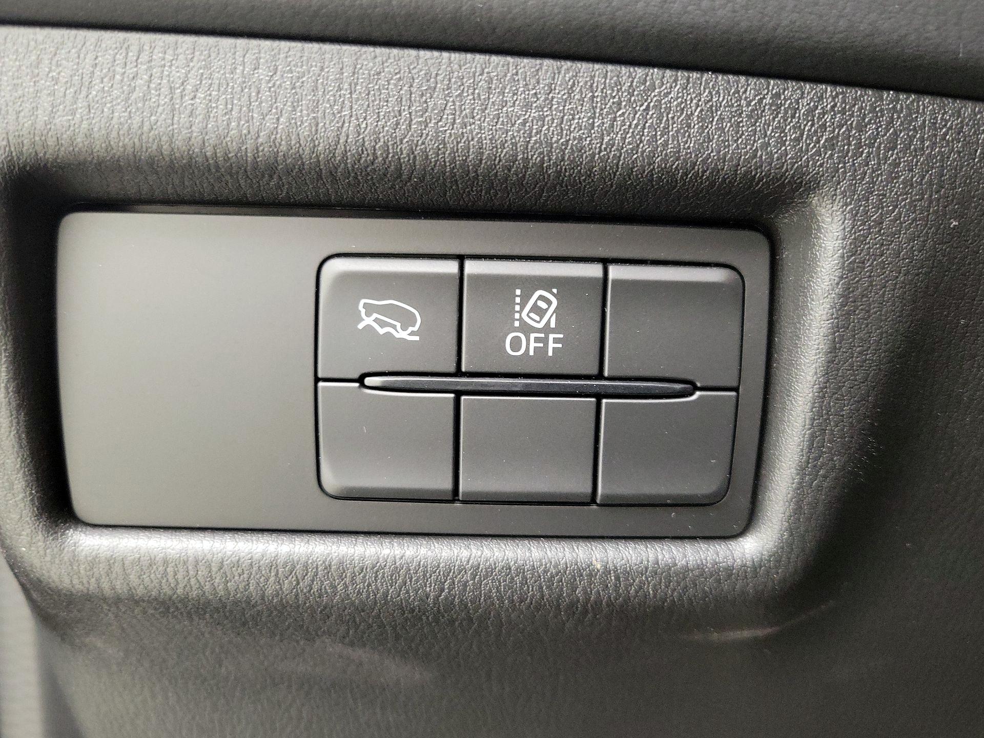 Thumbnail: 2025 Mazda CX-5 - 13