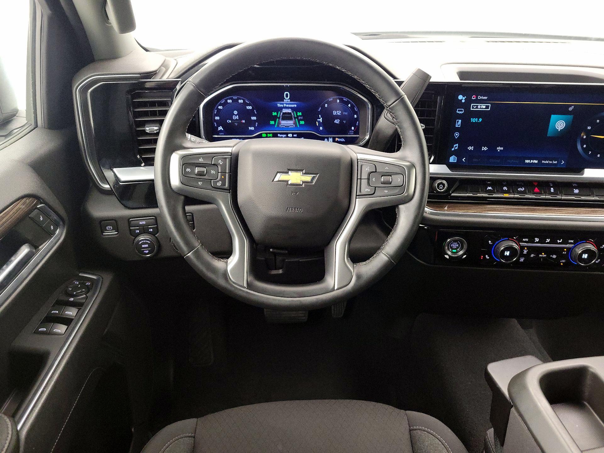 Thumbnail: 2023 Chevrolet Silverado 1500 - 10