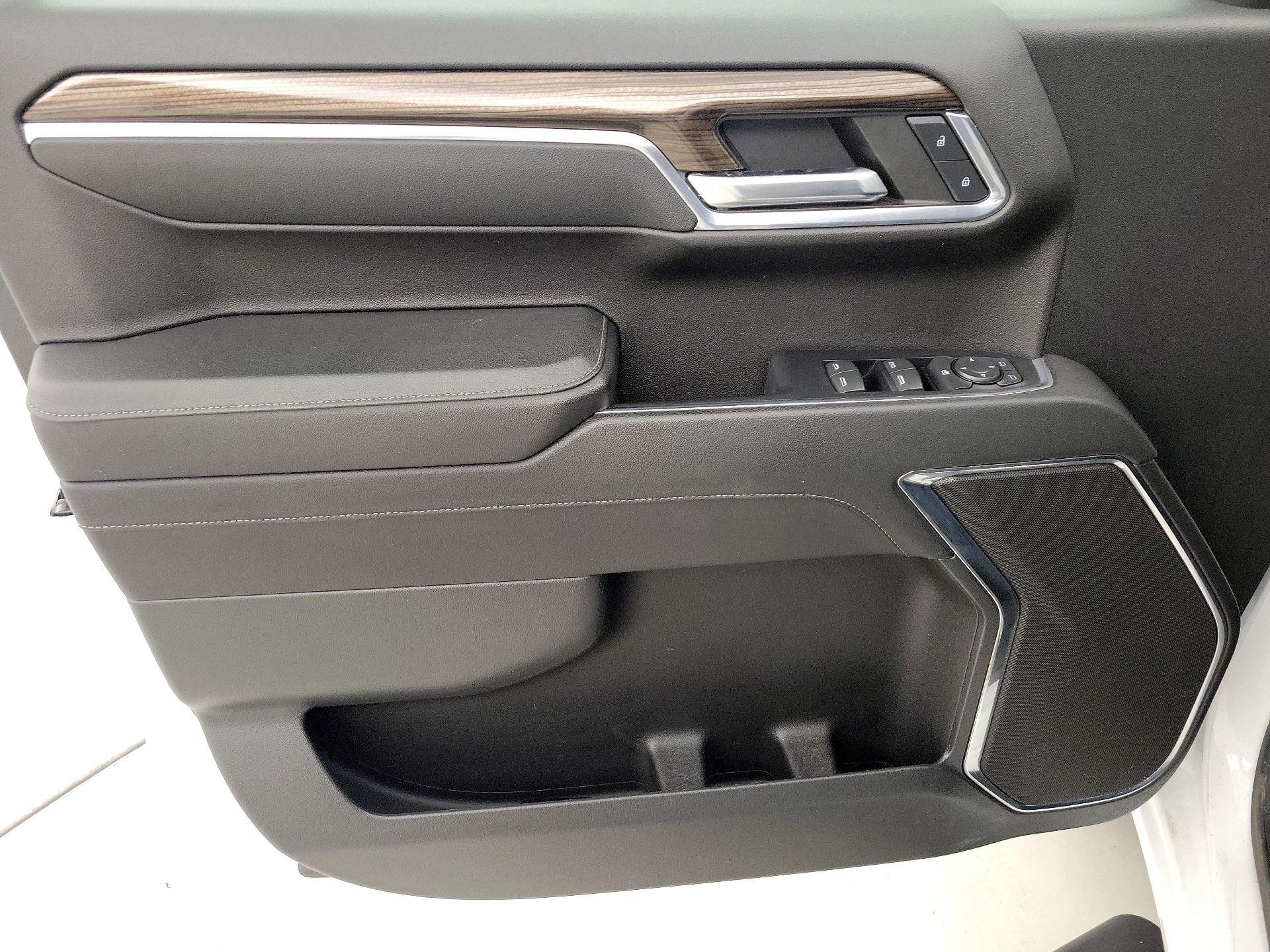 Thumbnail: 2023 Chevrolet Silverado 1500 - 12