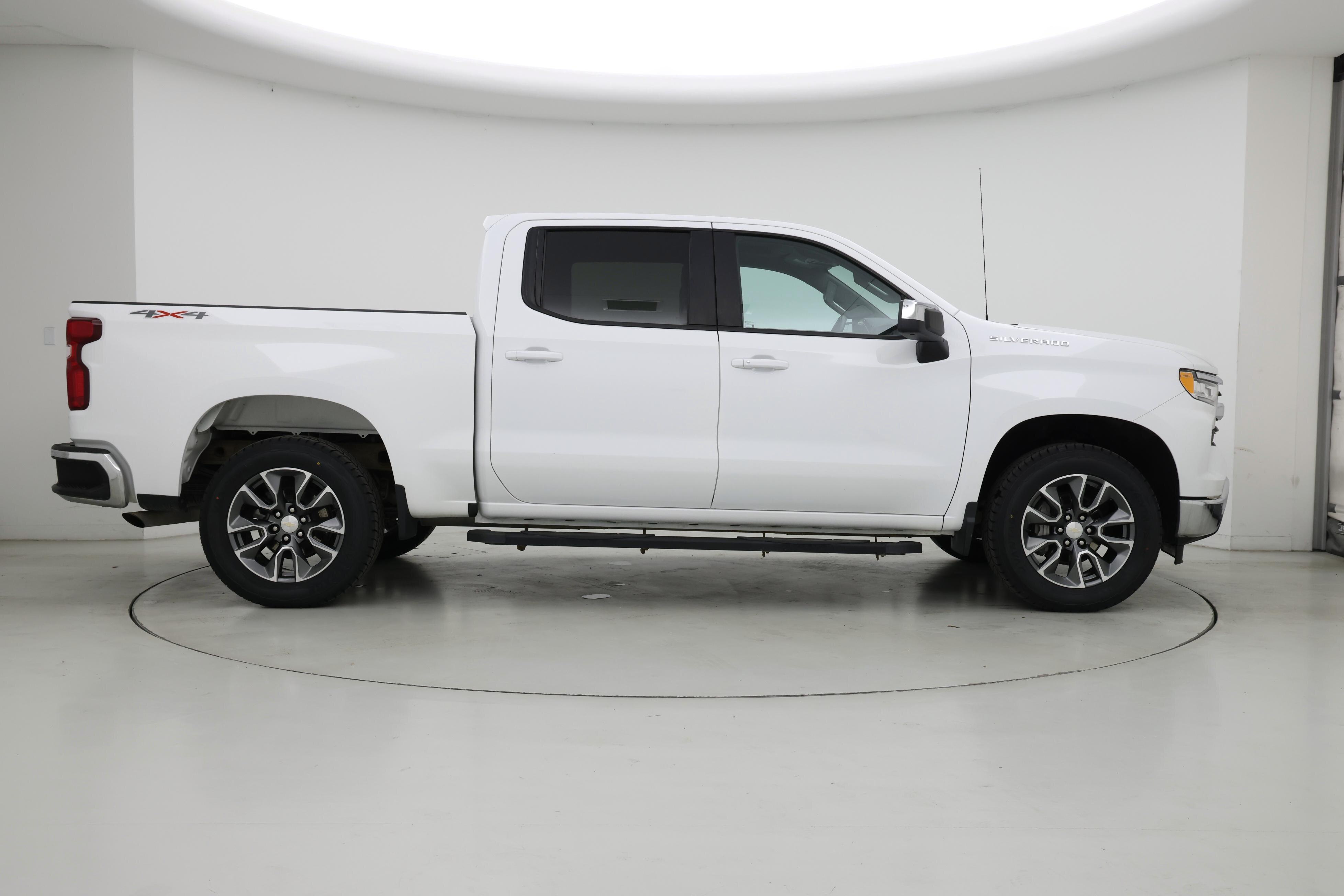 Thumbnail: 2023 Chevrolet Silverado 1500 - 7