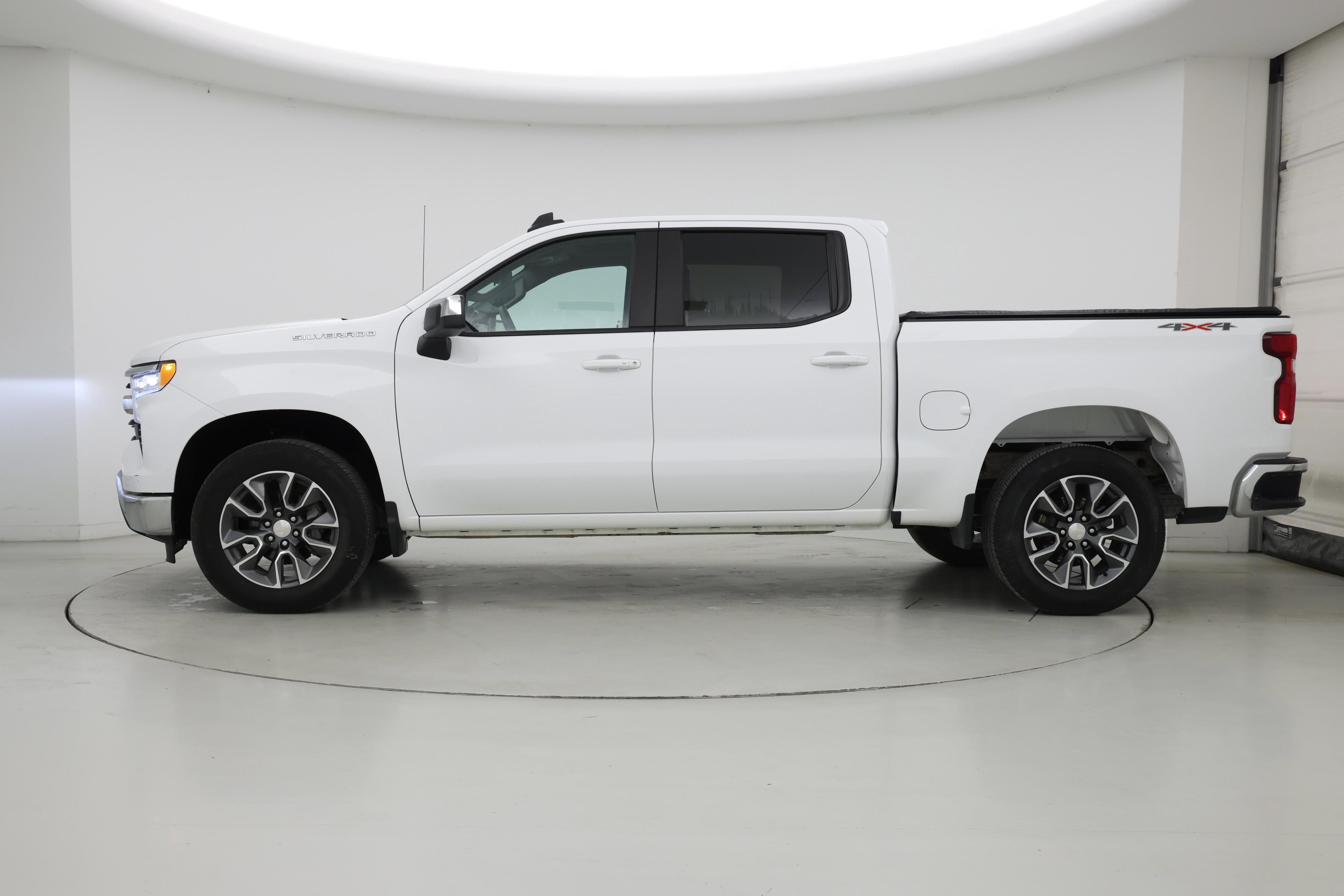 Thumbnail: 2023 Chevrolet Silverado 1500 - 3