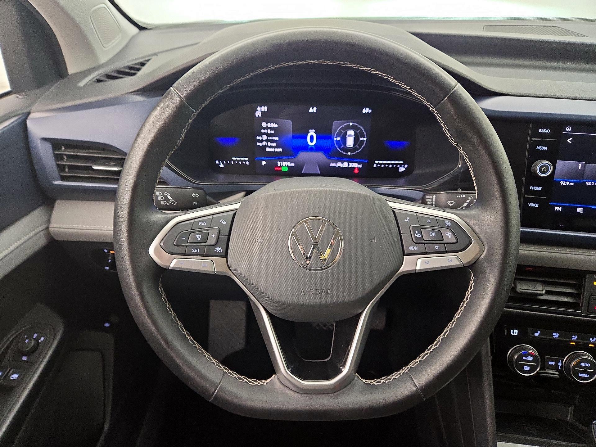 Thumbnail: 2024 Volkswagen Taos - 10