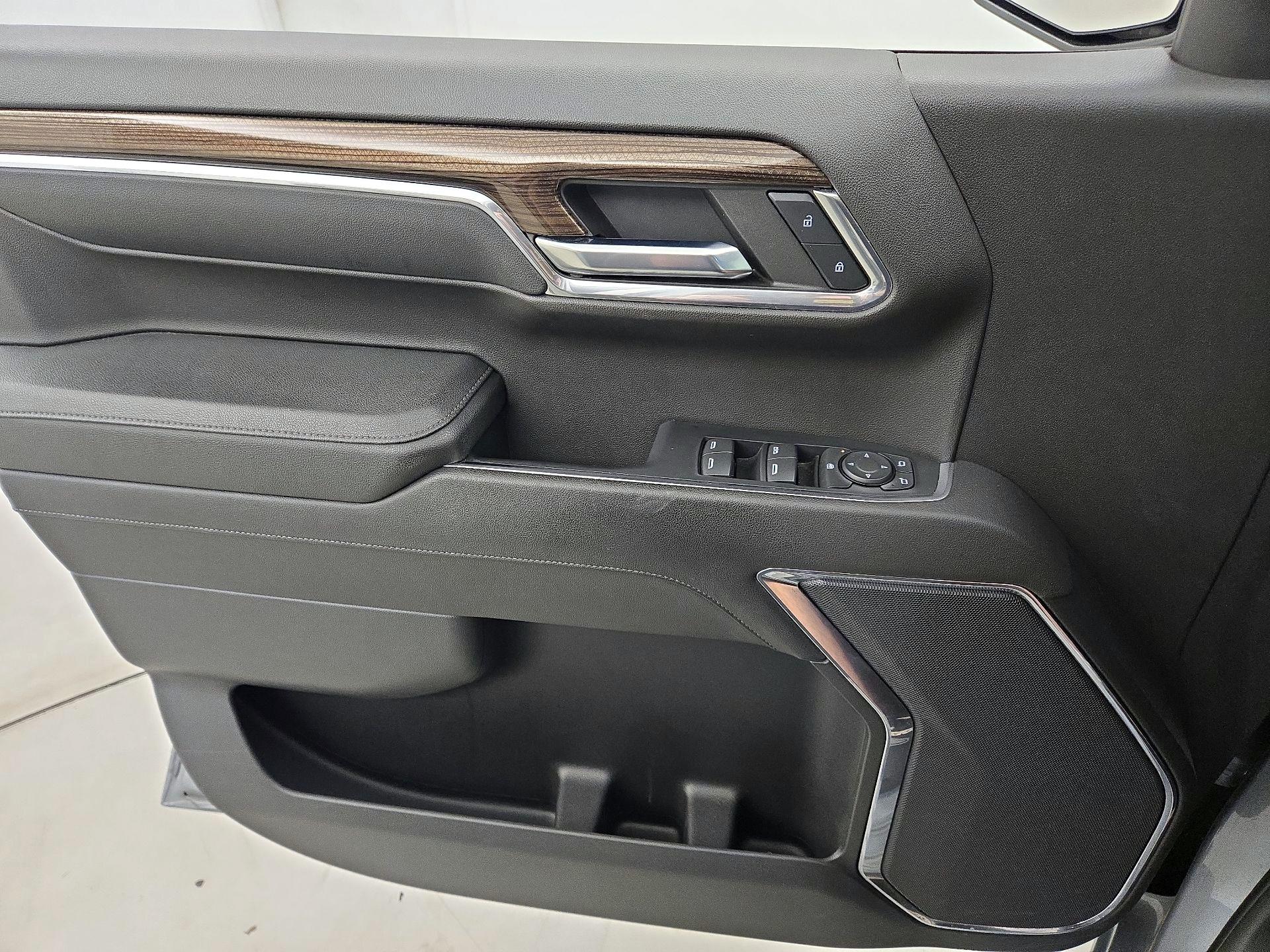 Thumbnail: 2023 Chevrolet Silverado 1500 - 12