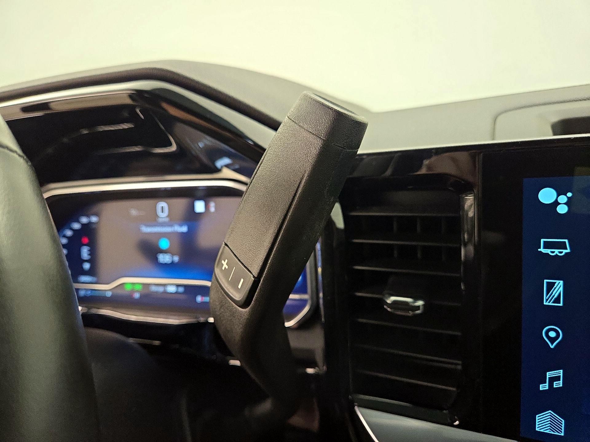 Thumbnail: 2023 Chevrolet Silverado 1500 - 17