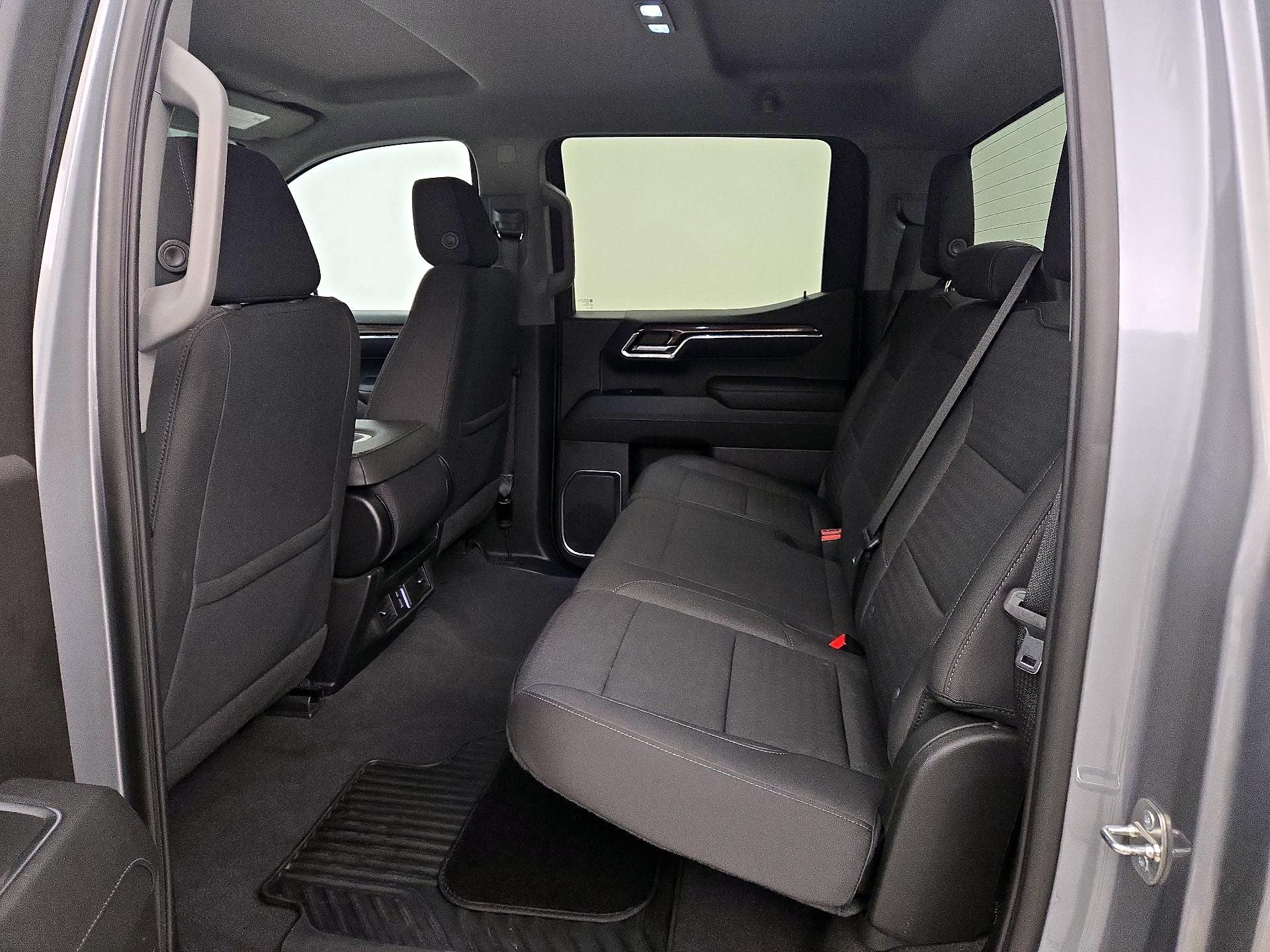 Thumbnail: 2023 Chevrolet Silverado 1500 - 19