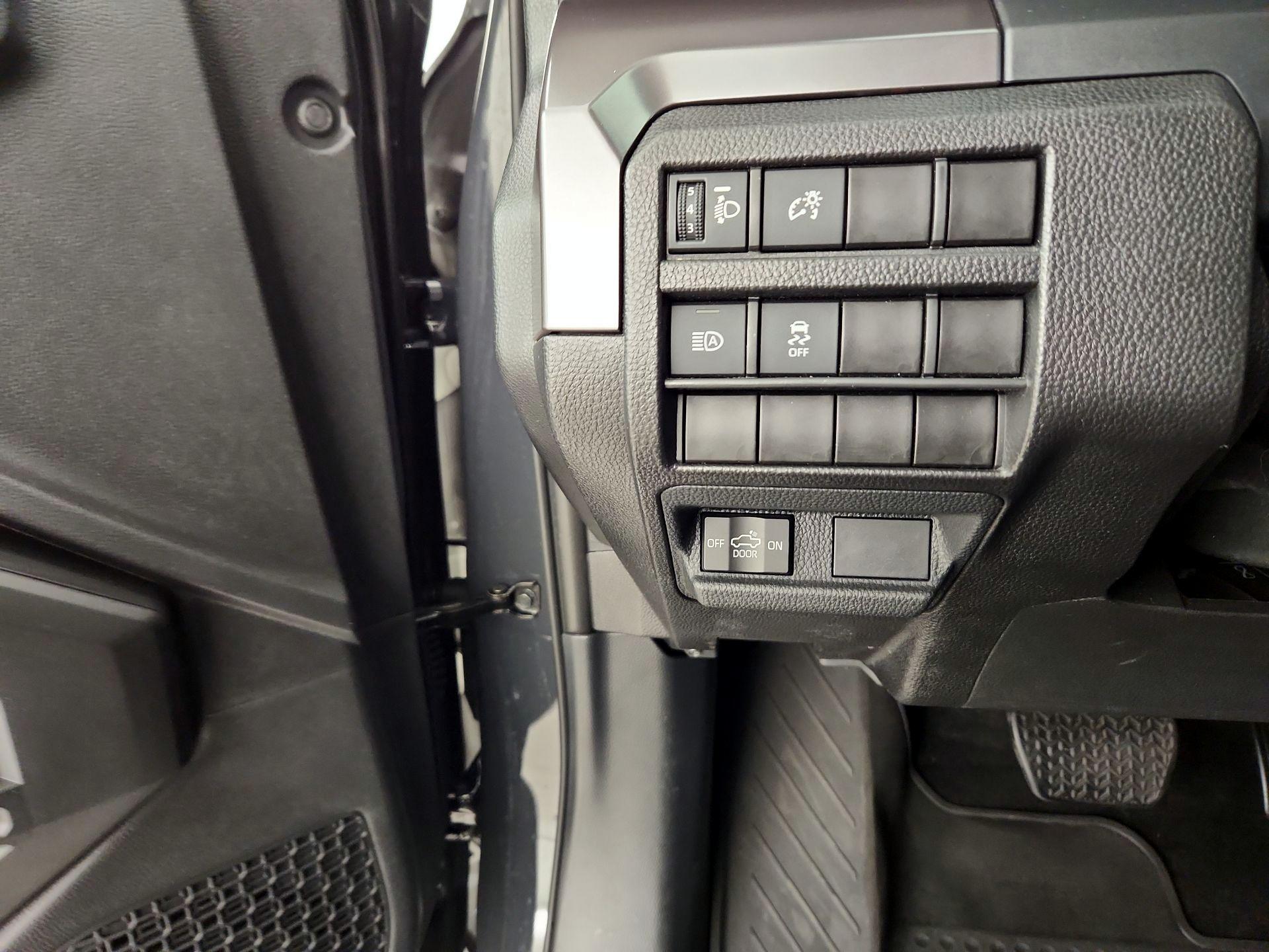 Thumbnail: 2025 Toyota Tacoma - 11