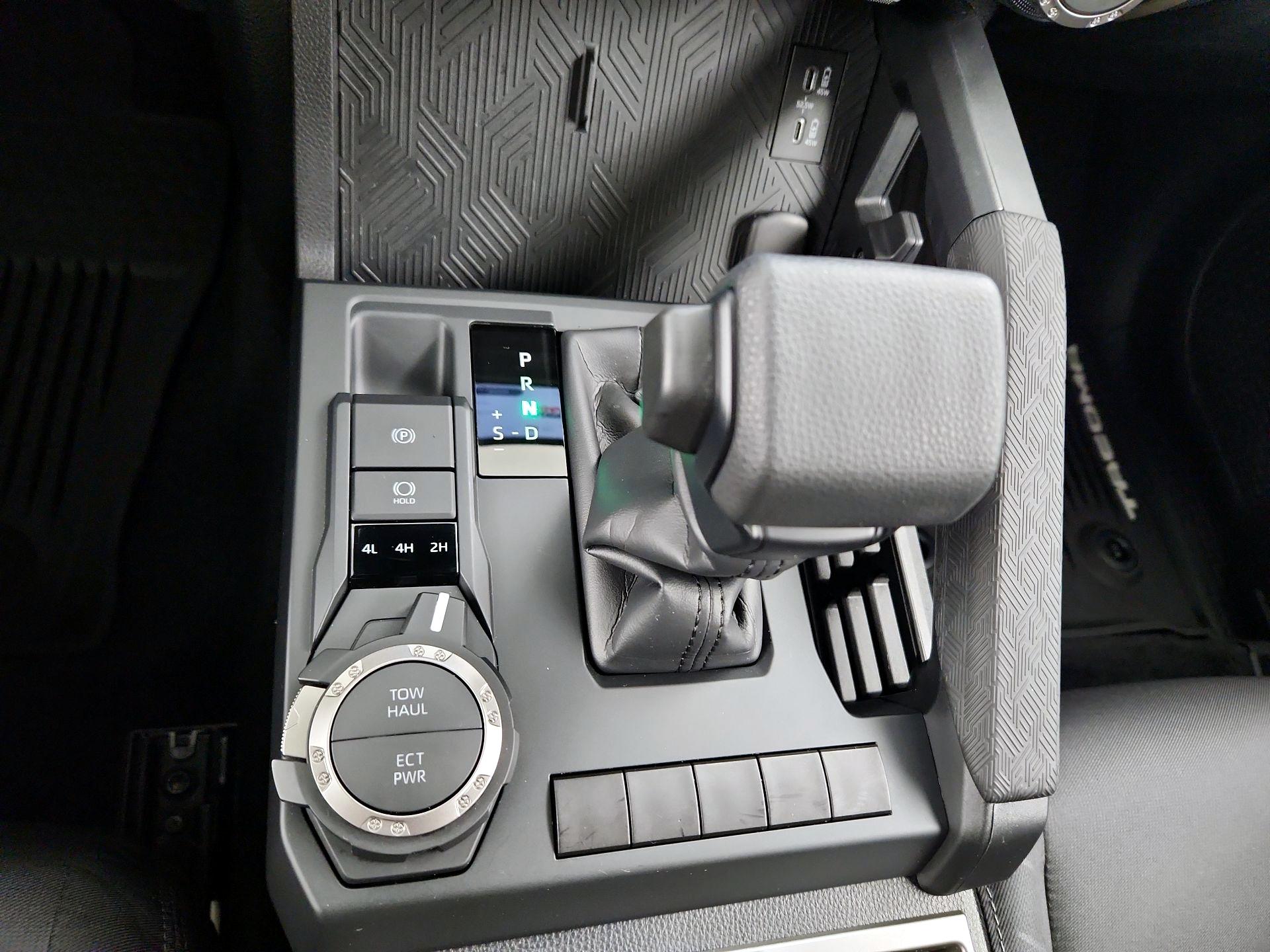 Thumbnail: 2025 Toyota Tacoma - 15