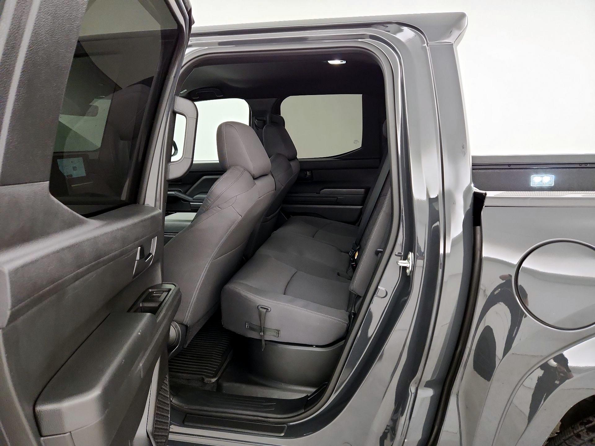 Thumbnail: 2025 Toyota Tacoma - 17