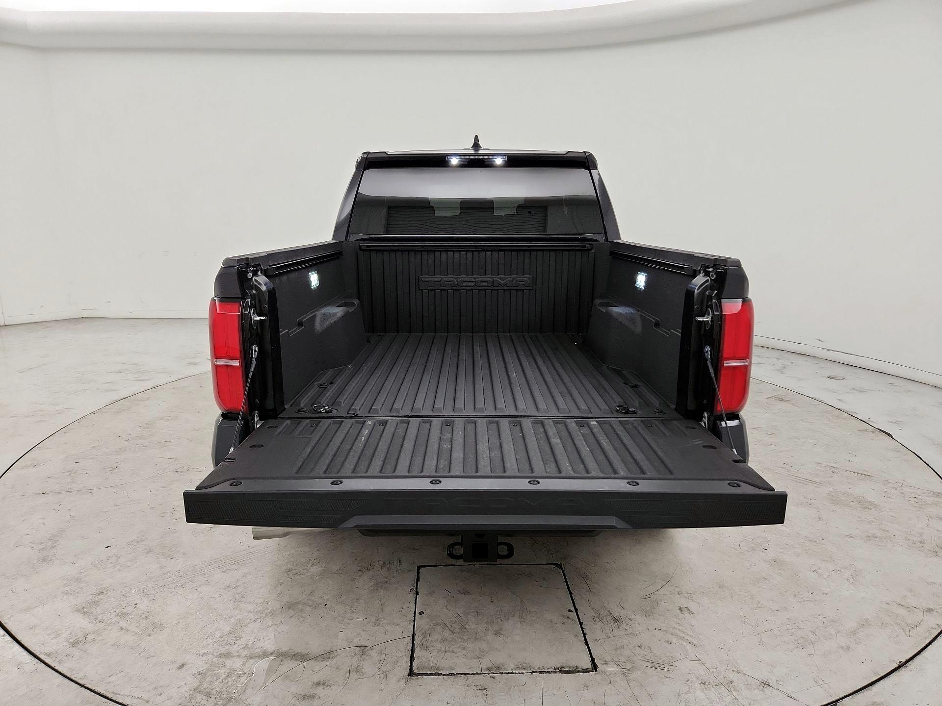 Thumbnail: 2025 Toyota Tacoma - 18