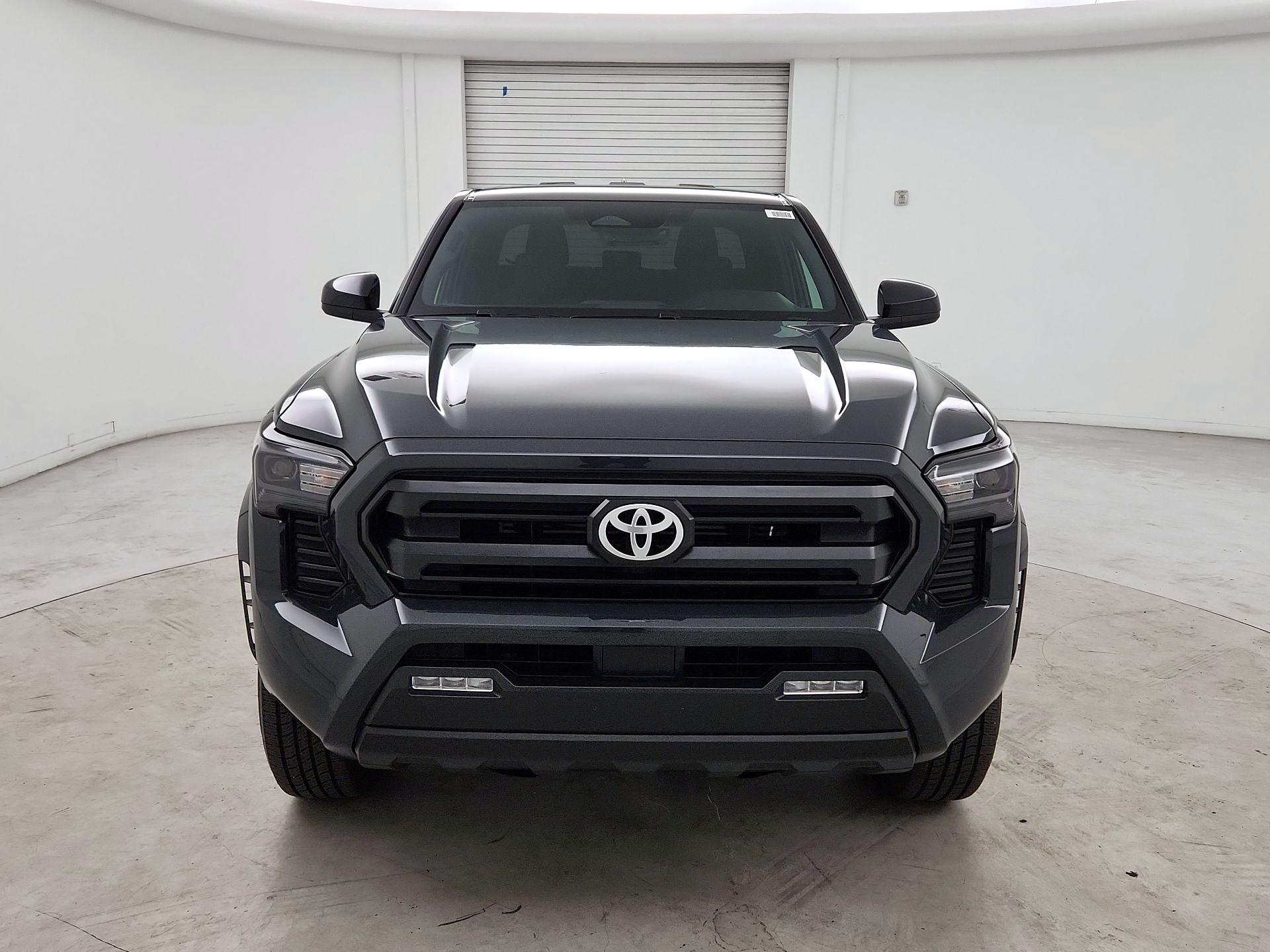 Thumbnail: 2025 Toyota Tacoma - 2