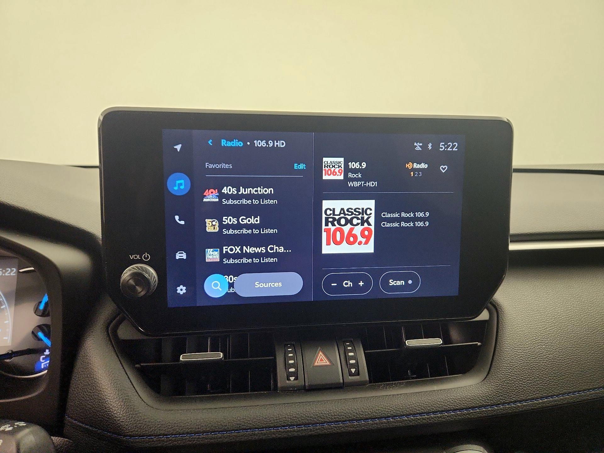 Thumbnail: 2024 Toyota RAV4 - 15