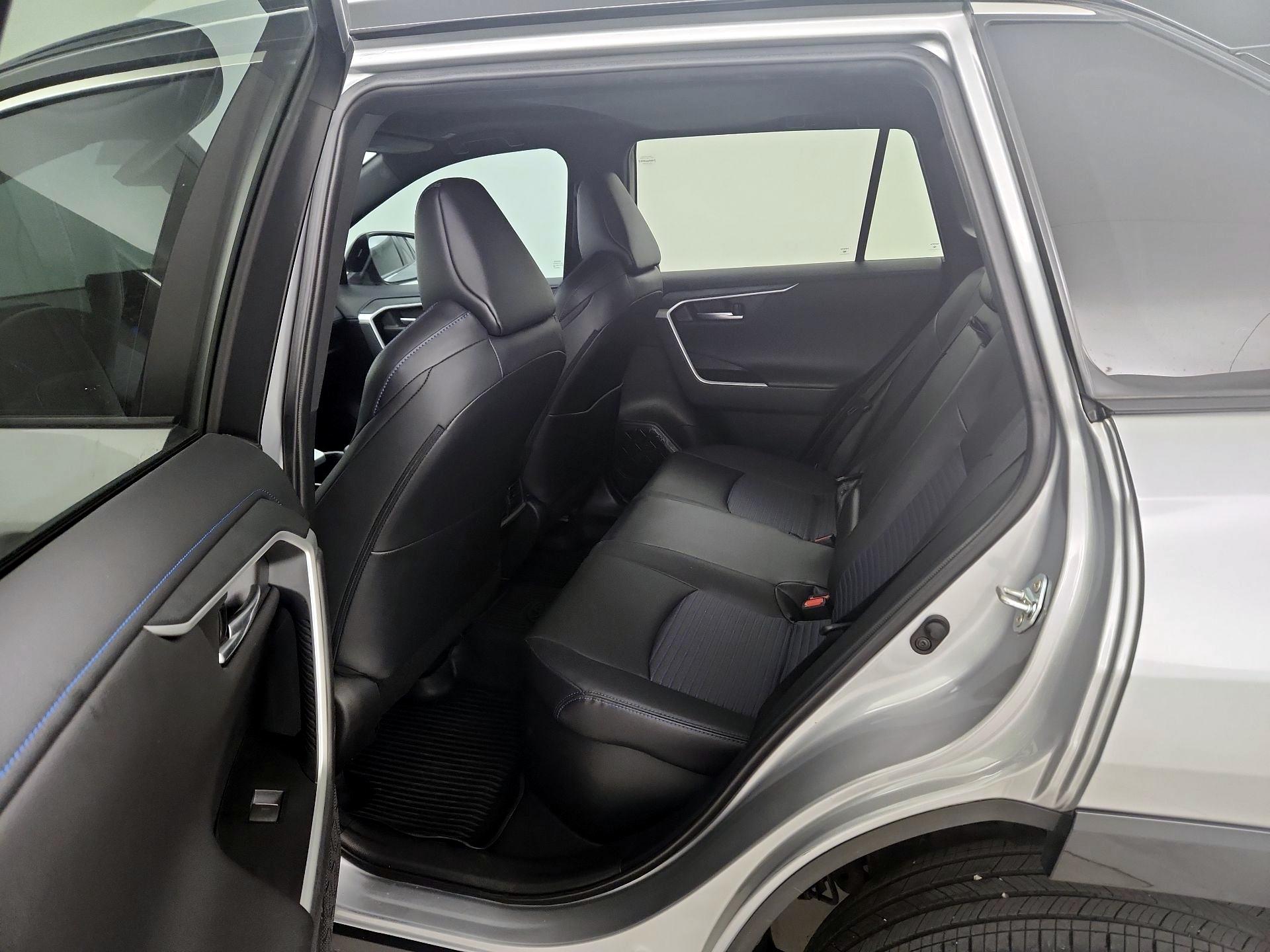 Thumbnail: 2024 Toyota RAV4 - 20